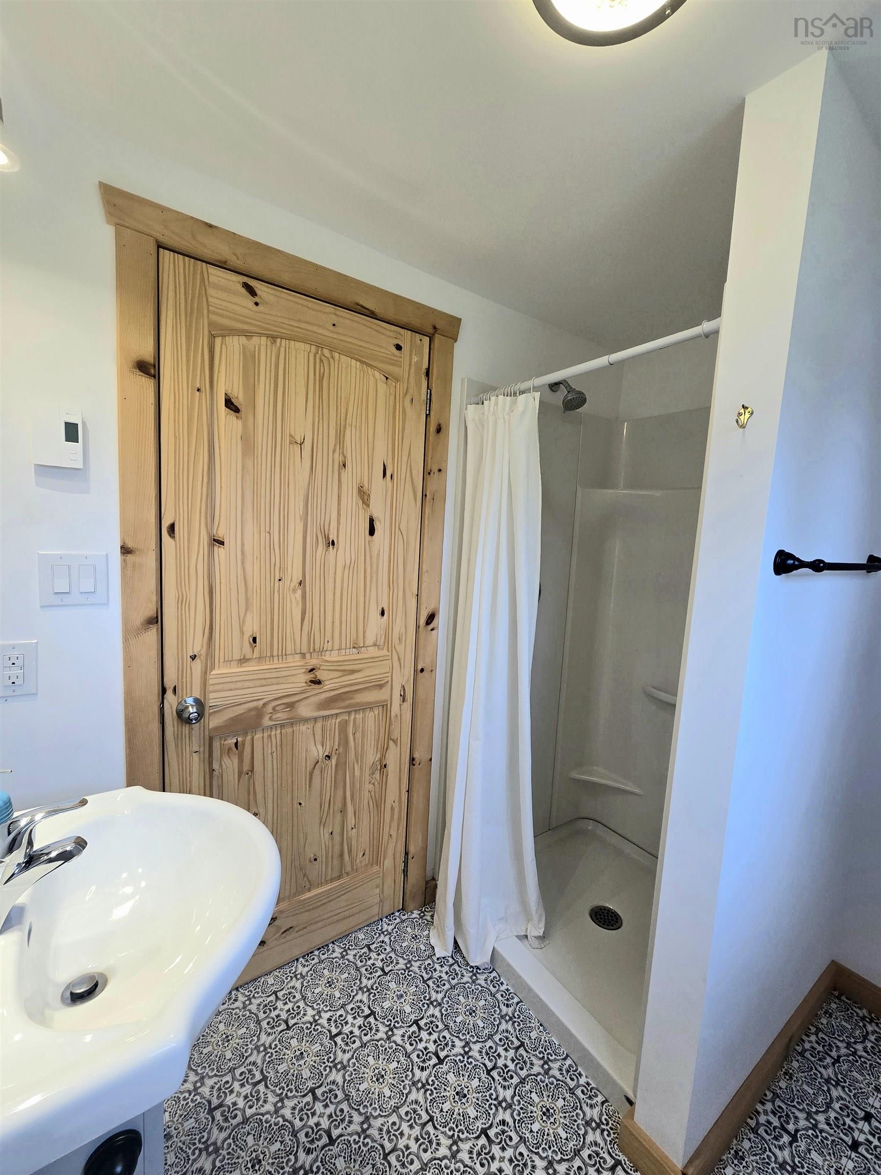 $295,000.00: 118 Old Black River Road, Dundee