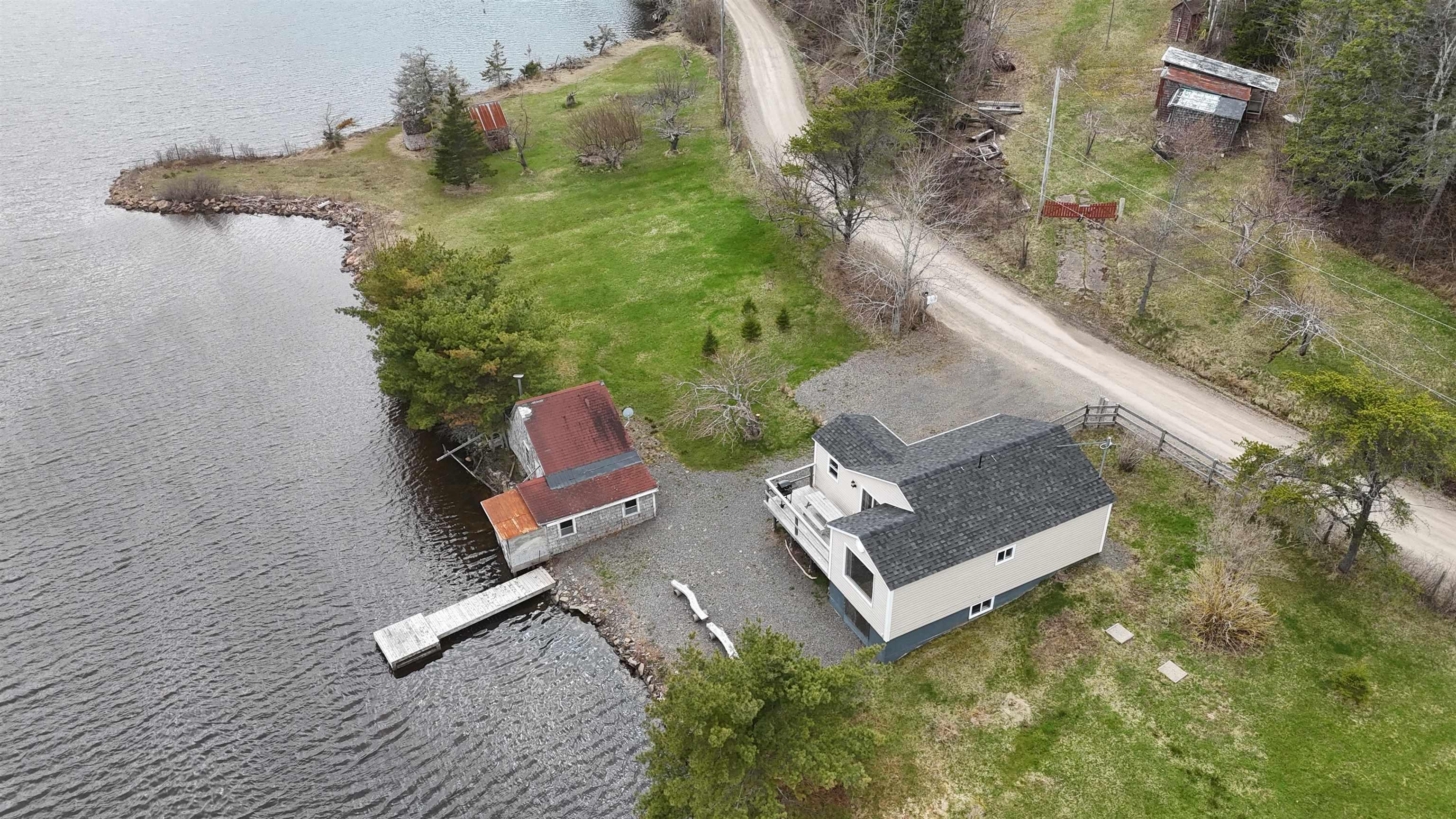 $295,000.00: 118 Old Black River Road, Dundee