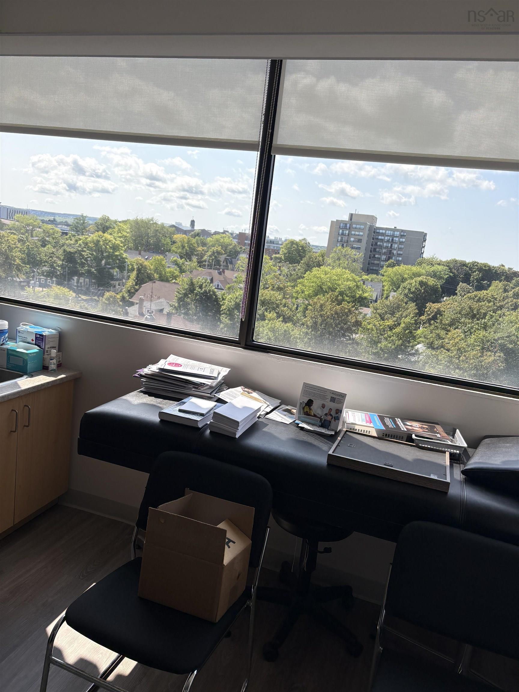 805 5991 Spring Garden Road, Halifax, NS (MLS 202601031)