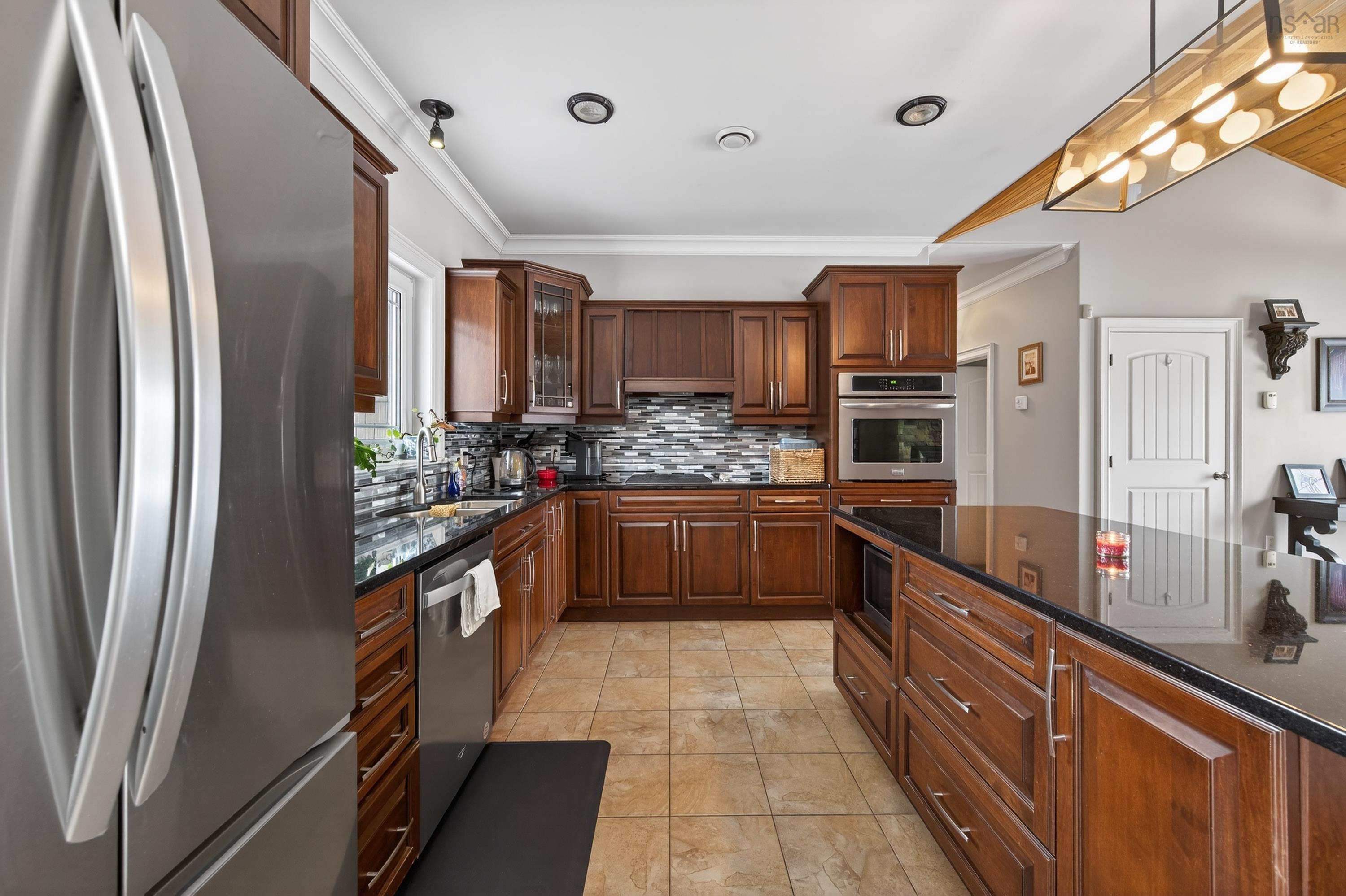 $599,900.00: 127 Aspen Grove    Howie Center, Sydney River