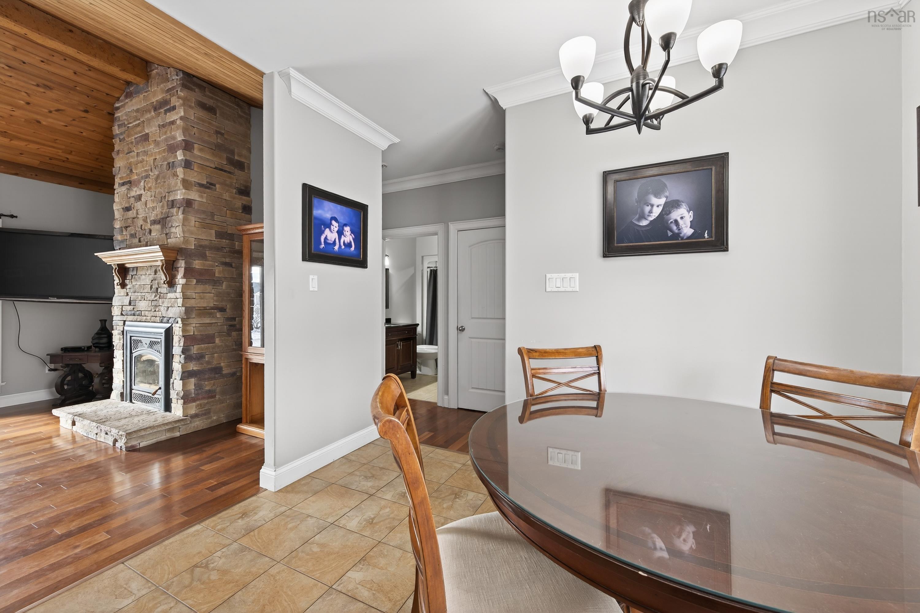 $599,900.00: 127 Aspen Grove    Howie Center, Sydney River