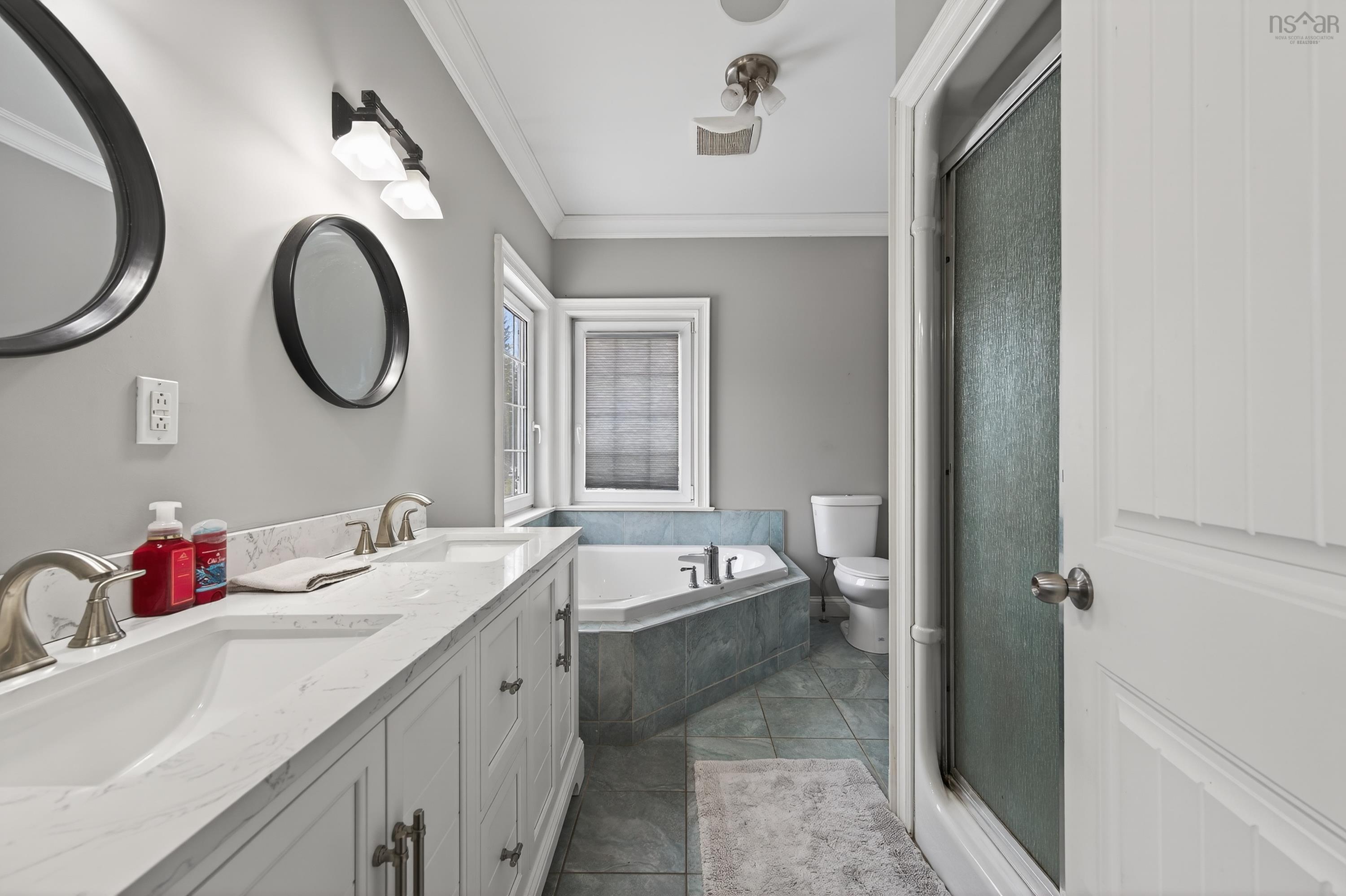 $599,900.00: 127 Aspen Grove    Howie Center, Sydney River