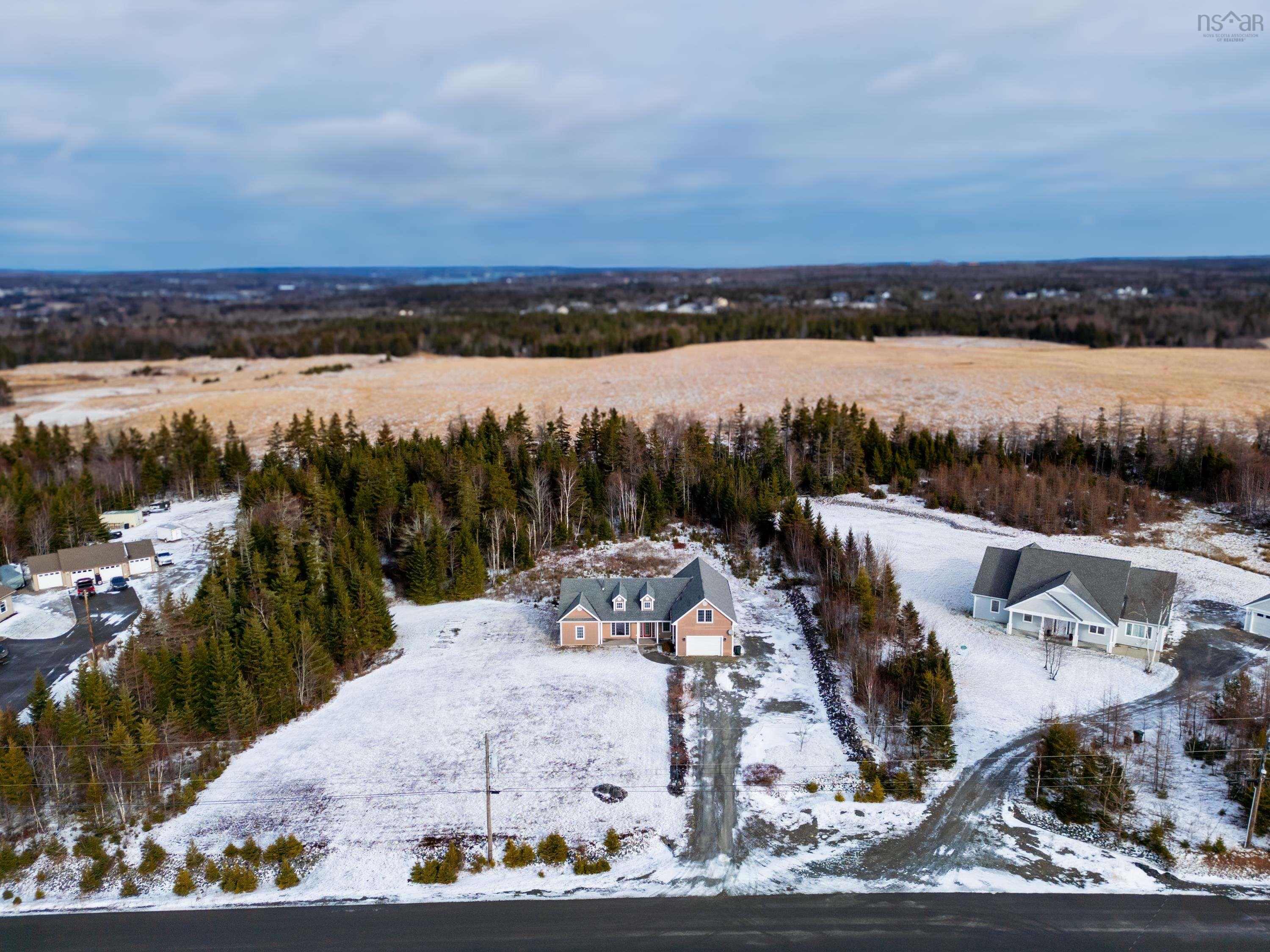 $599,900.00: 127 Aspen Grove    Howie Center, Sydney River