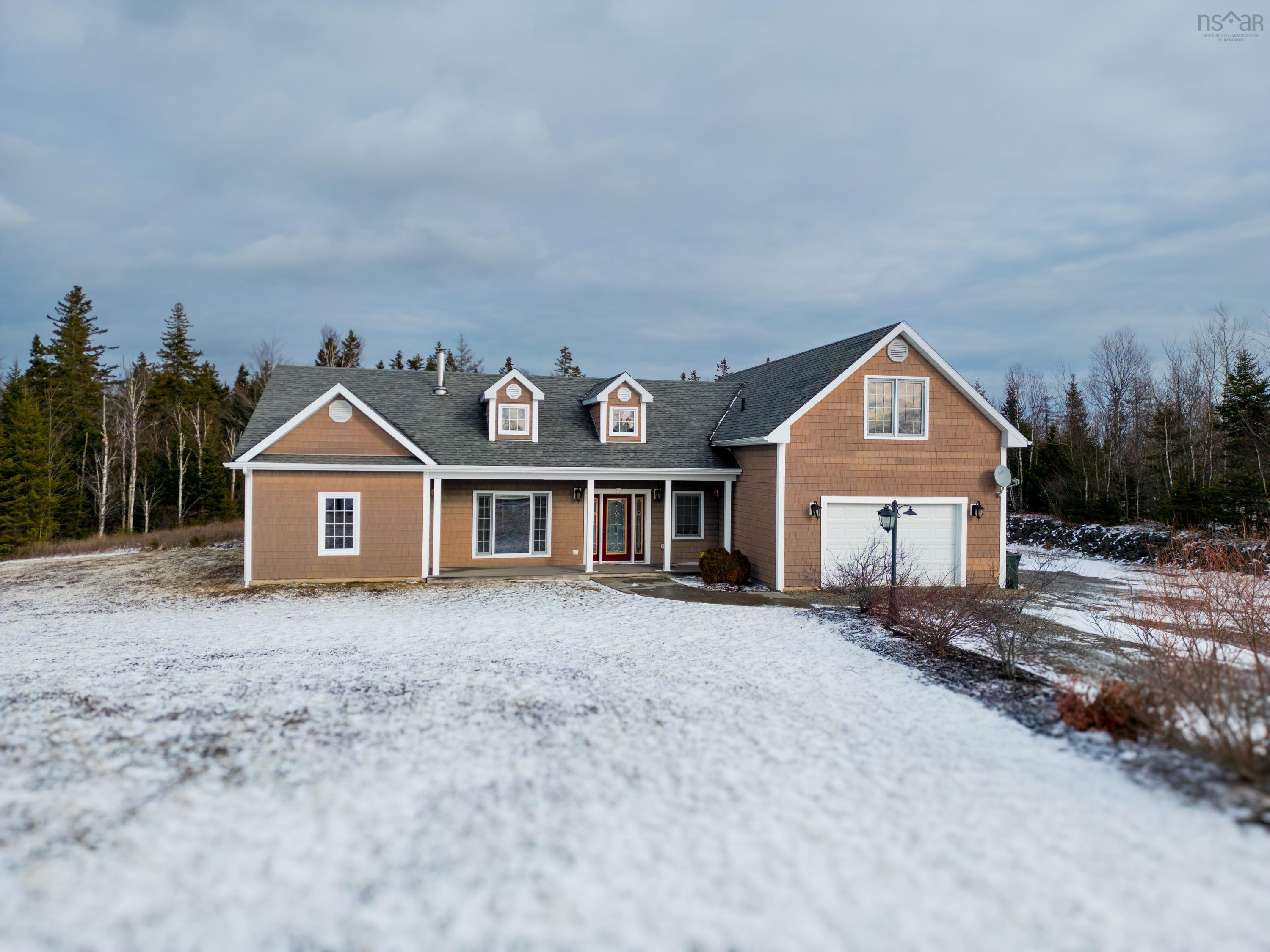 $599,900.00: 127 Aspen Grove    Howie Center, Sydney River