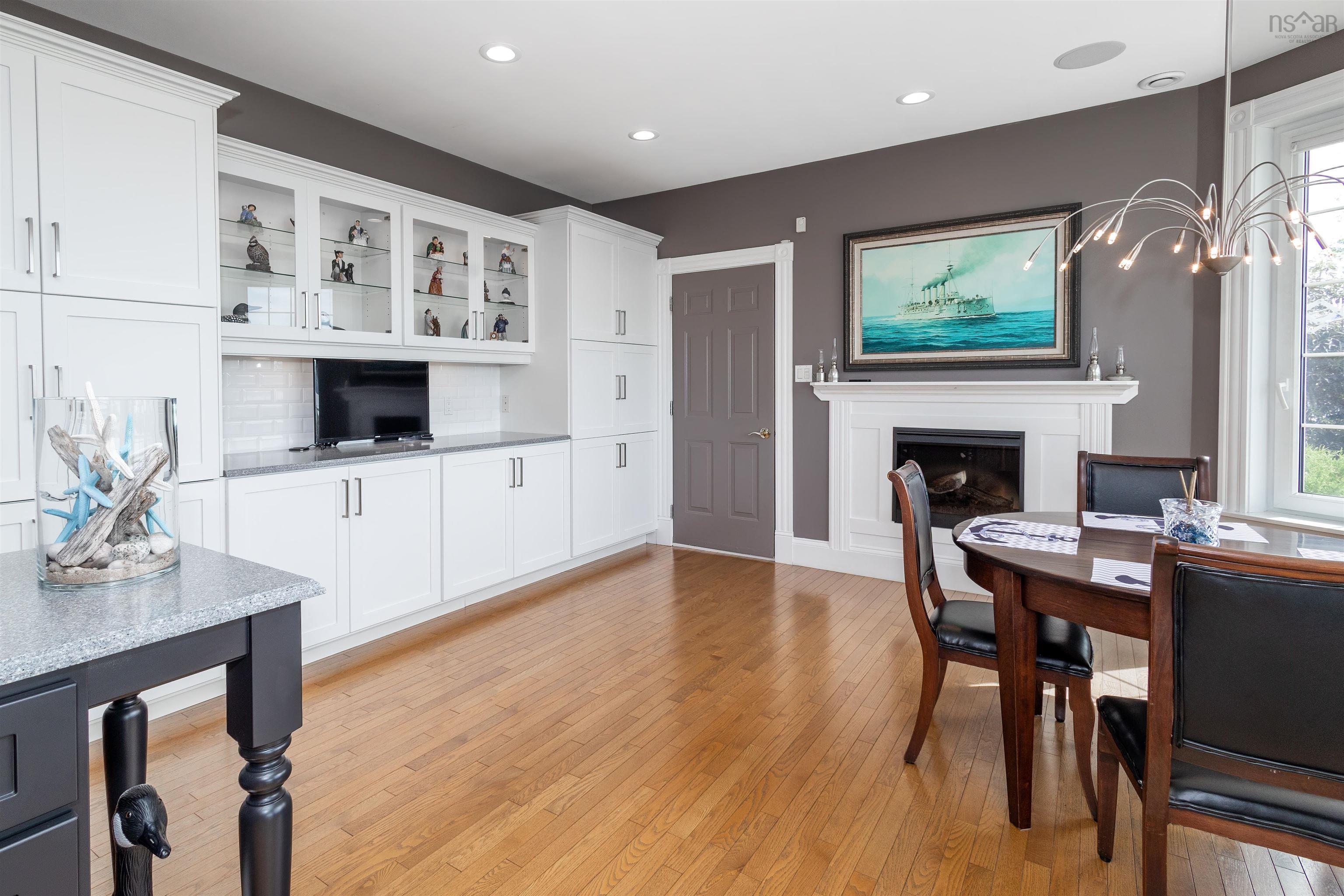 $1,598,000.00: 8805 Highway 105 Baddeck Inlet Highway, Baddeck Inlet