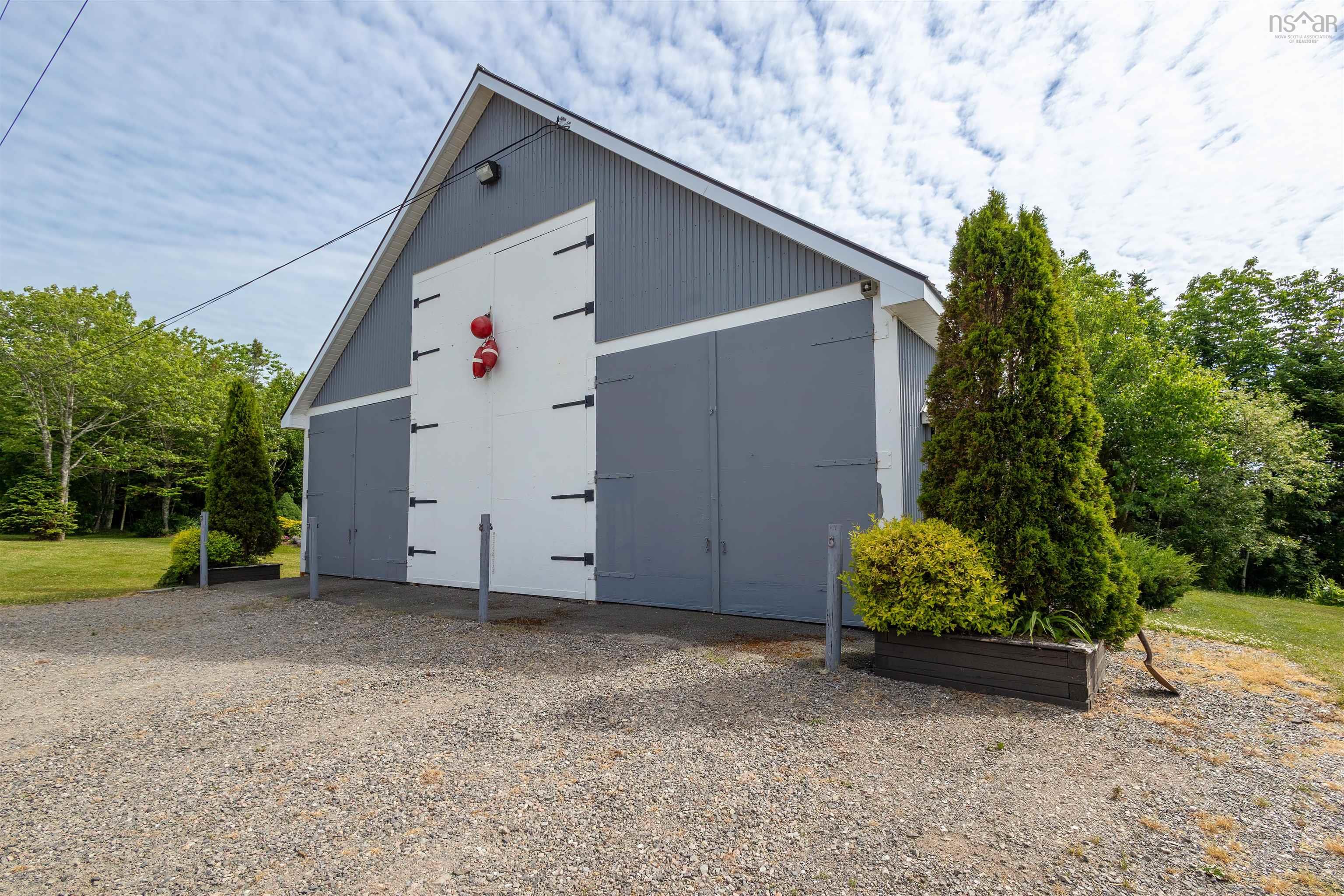 $1,598,000.00: 8805 Highway 105 Baddeck Inlet Highway, Baddeck Inlet