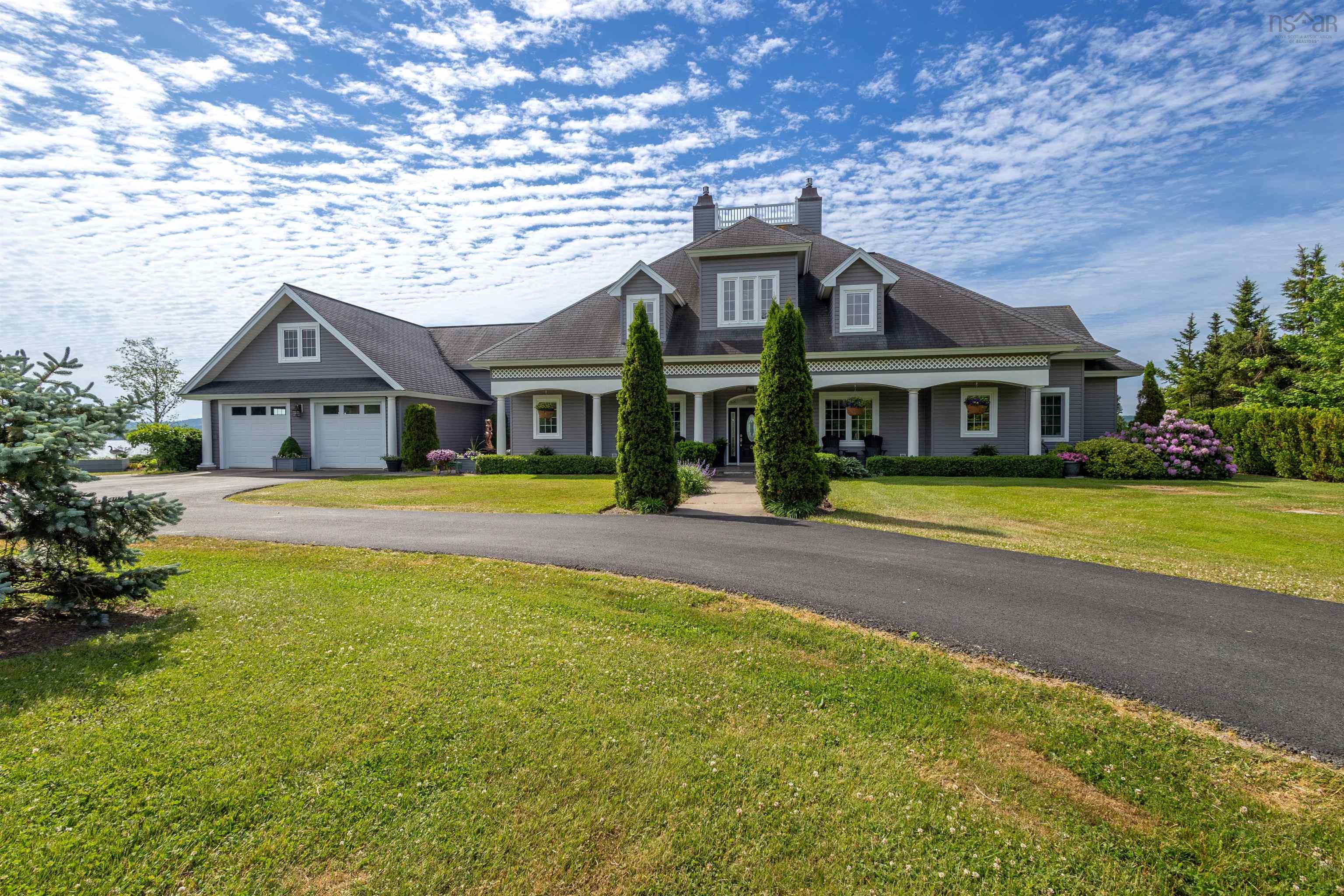 $1,598,000.00: 8805 Highway 105 Baddeck Inlet Highway, Baddeck Inlet