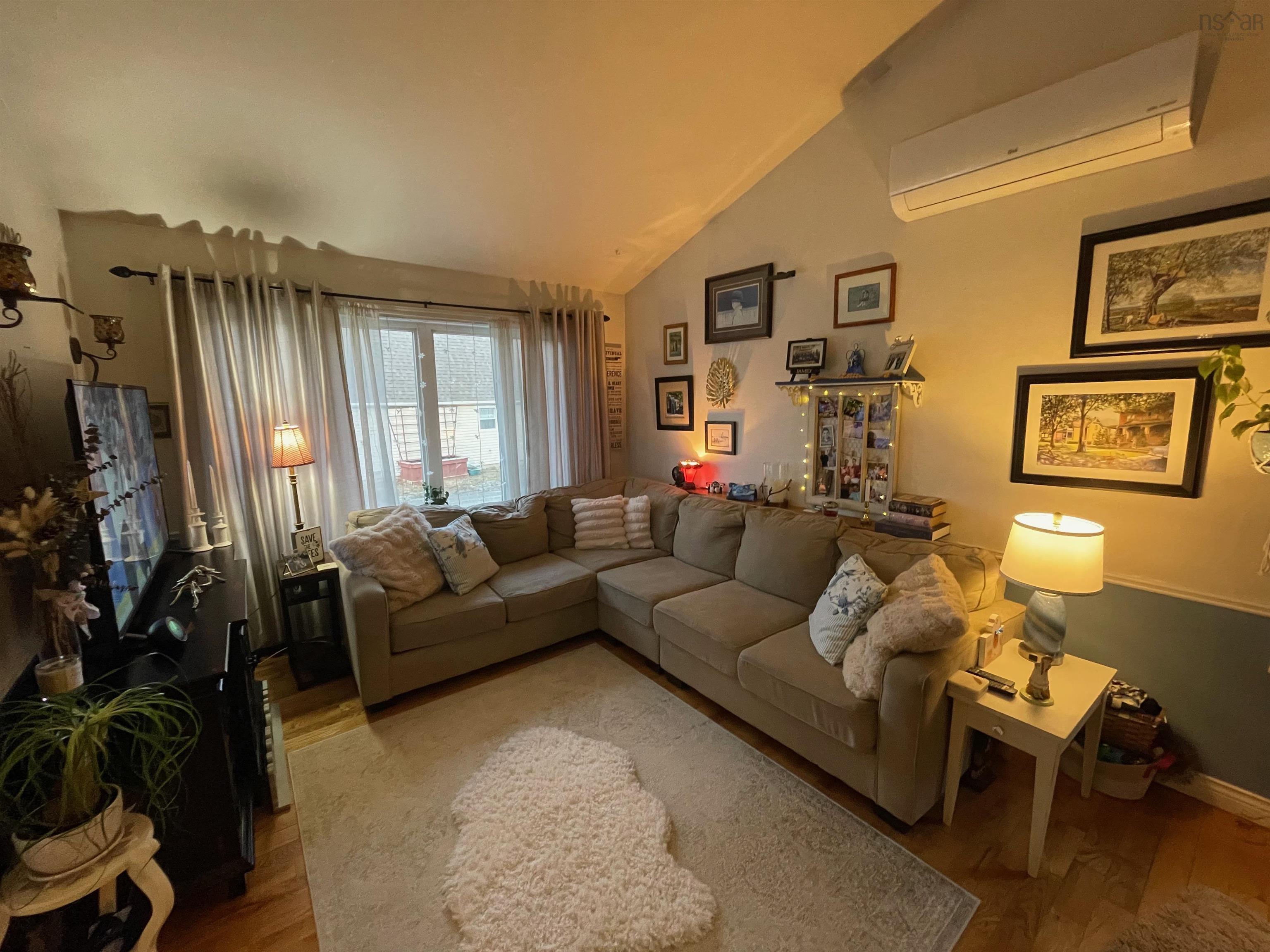 $295,000.00: 169 Fairhaven Drive, Sydney