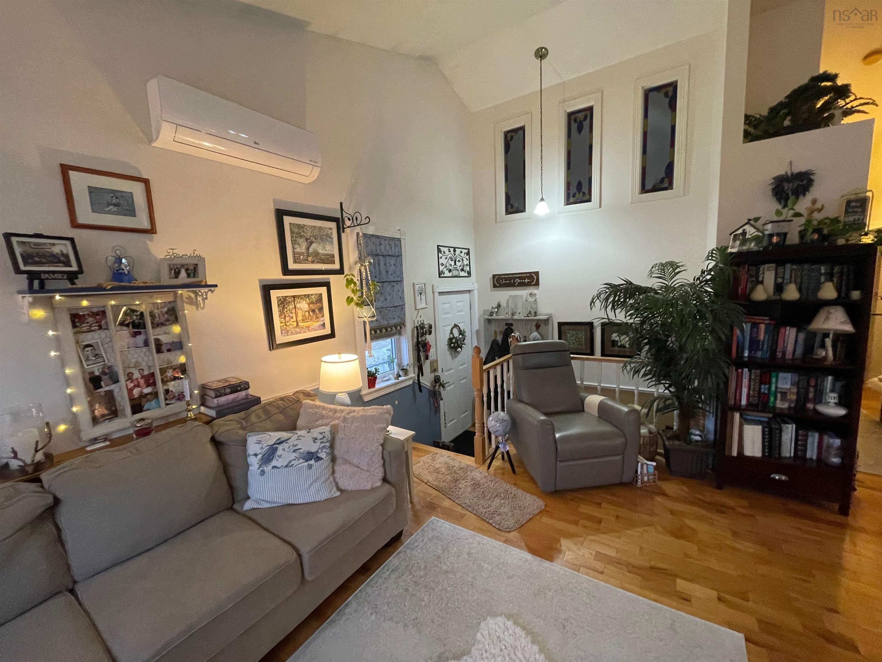 $295,000.00: 169 Fairhaven Drive, Sydney