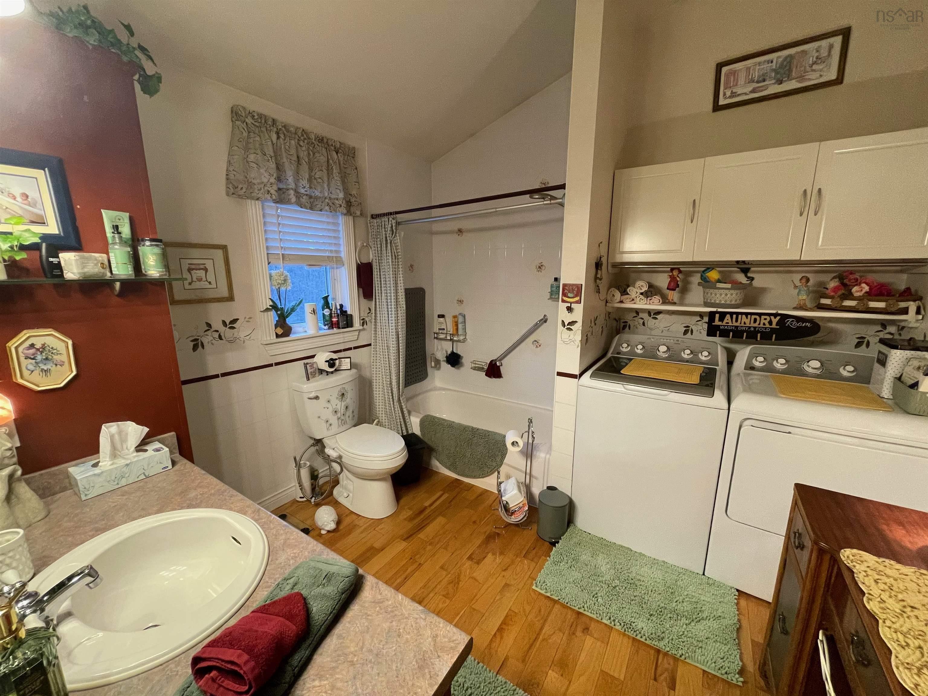 $295,000.00: 169 Fairhaven Drive, Sydney