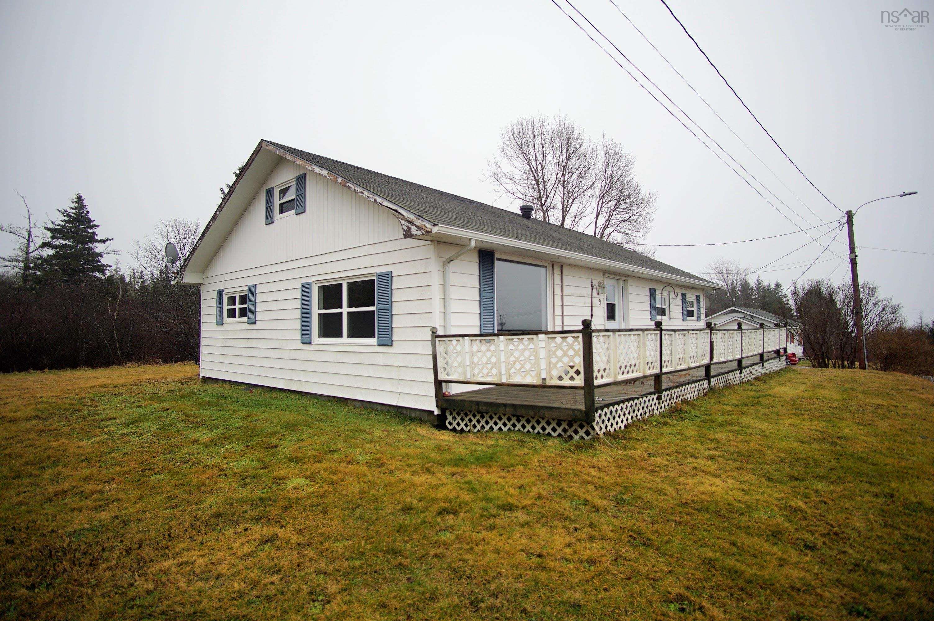 $239,000.00: 9 Goodick Road, Lower Sandy Point