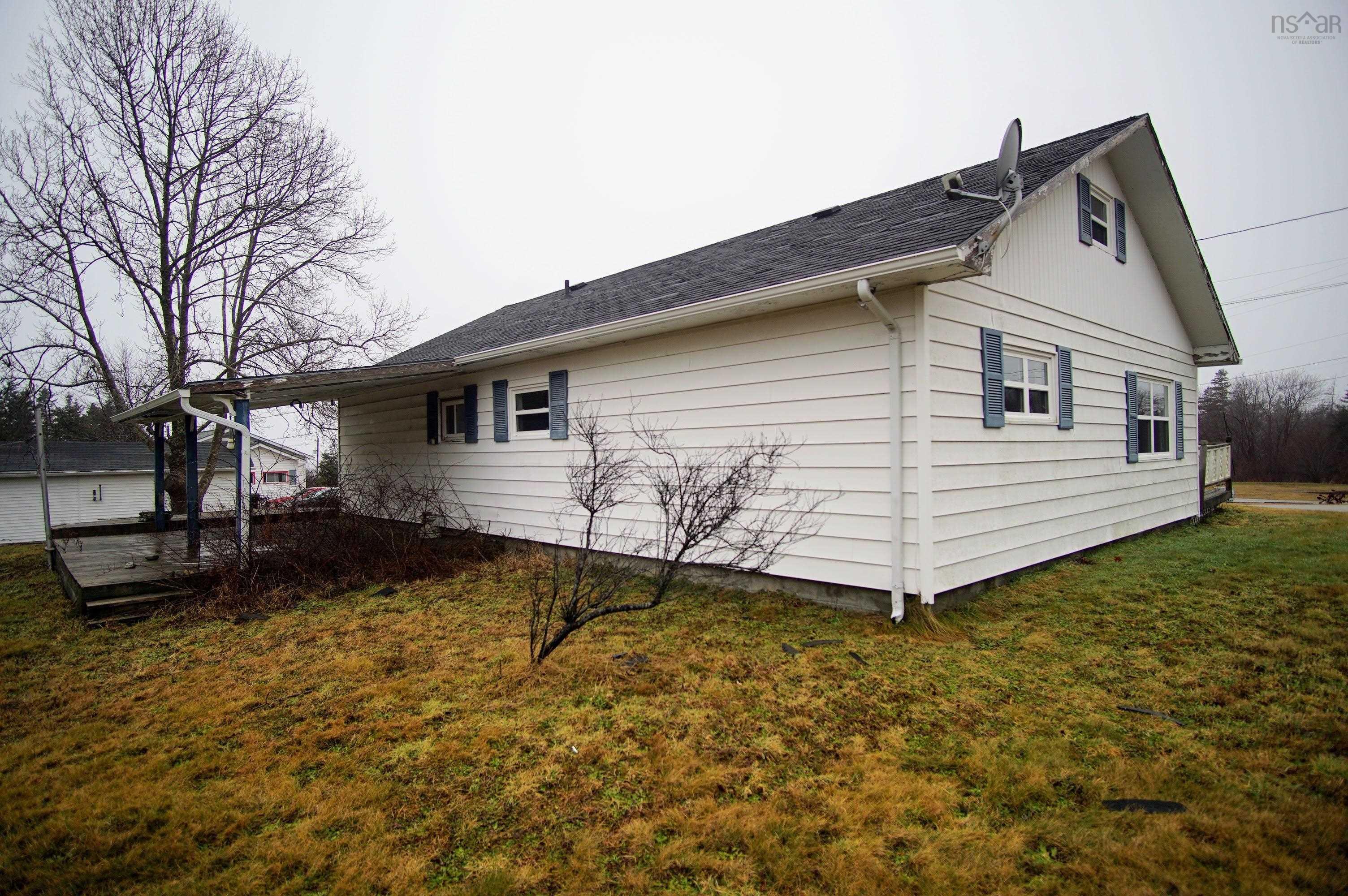 $239,000.00: 9 Goodick Road, Lower Sandy Point