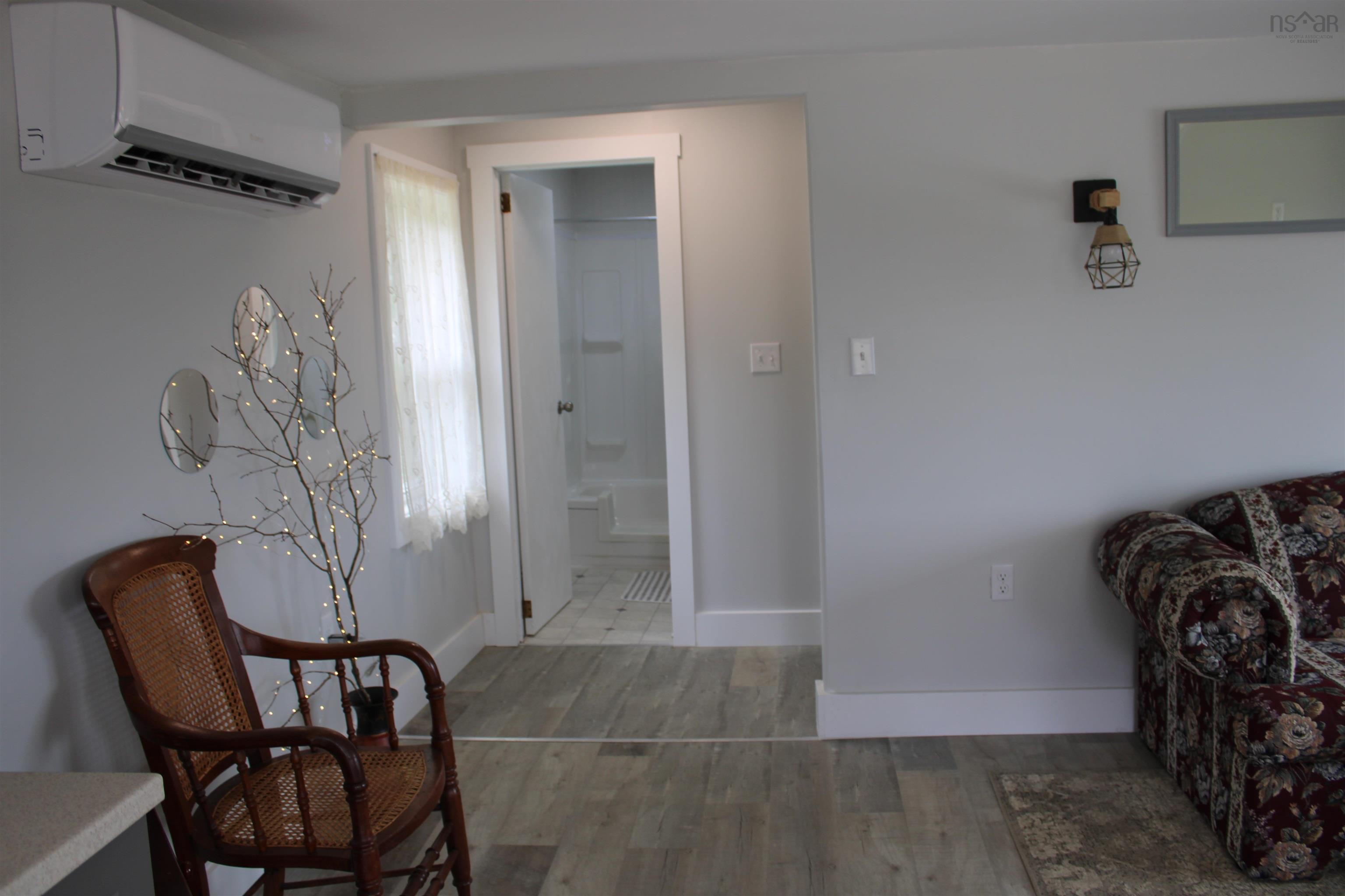 $142,500.00: 5067 #7 Highway, Liscomb