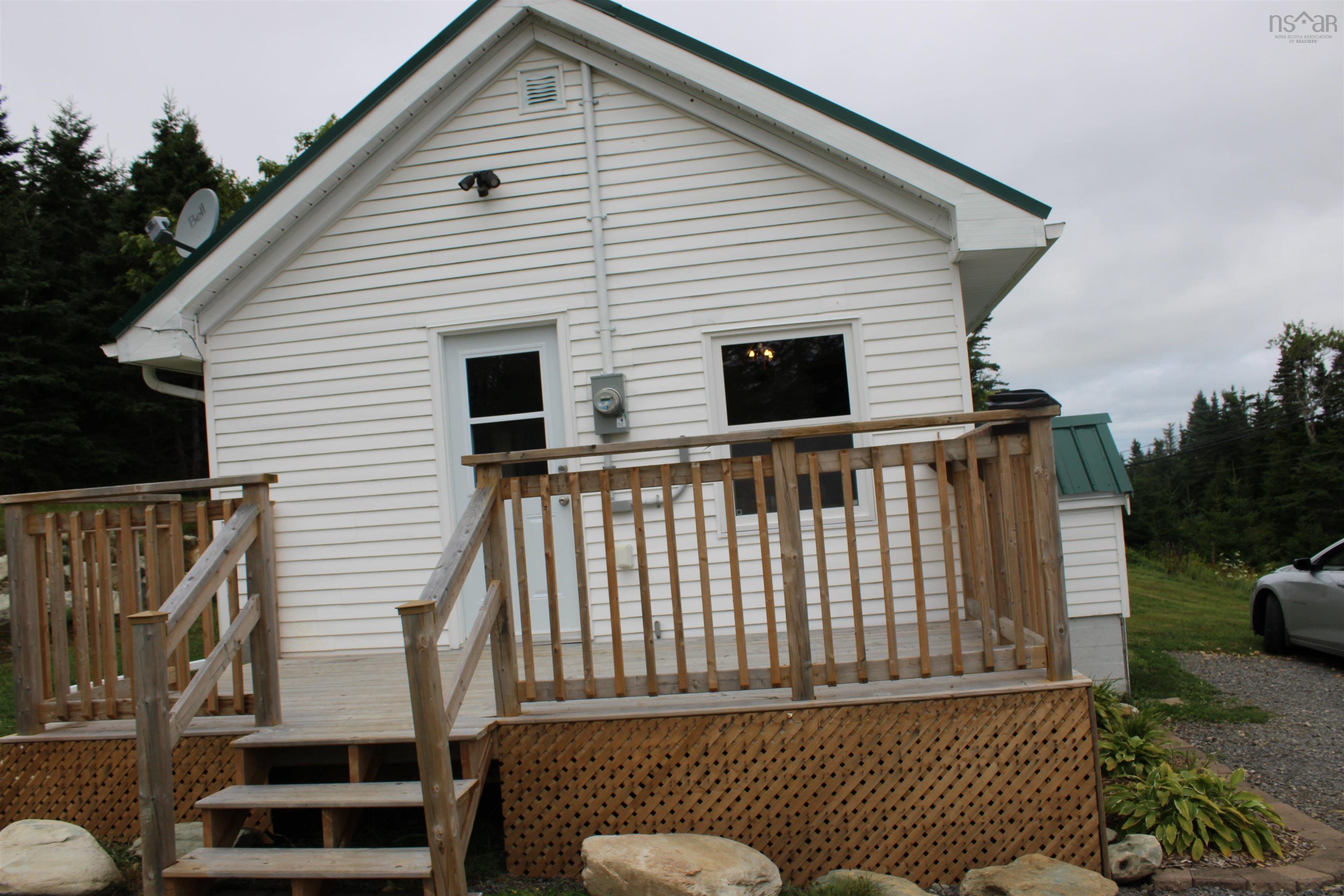 $142,500.00: 5067 #7 Highway, Liscomb