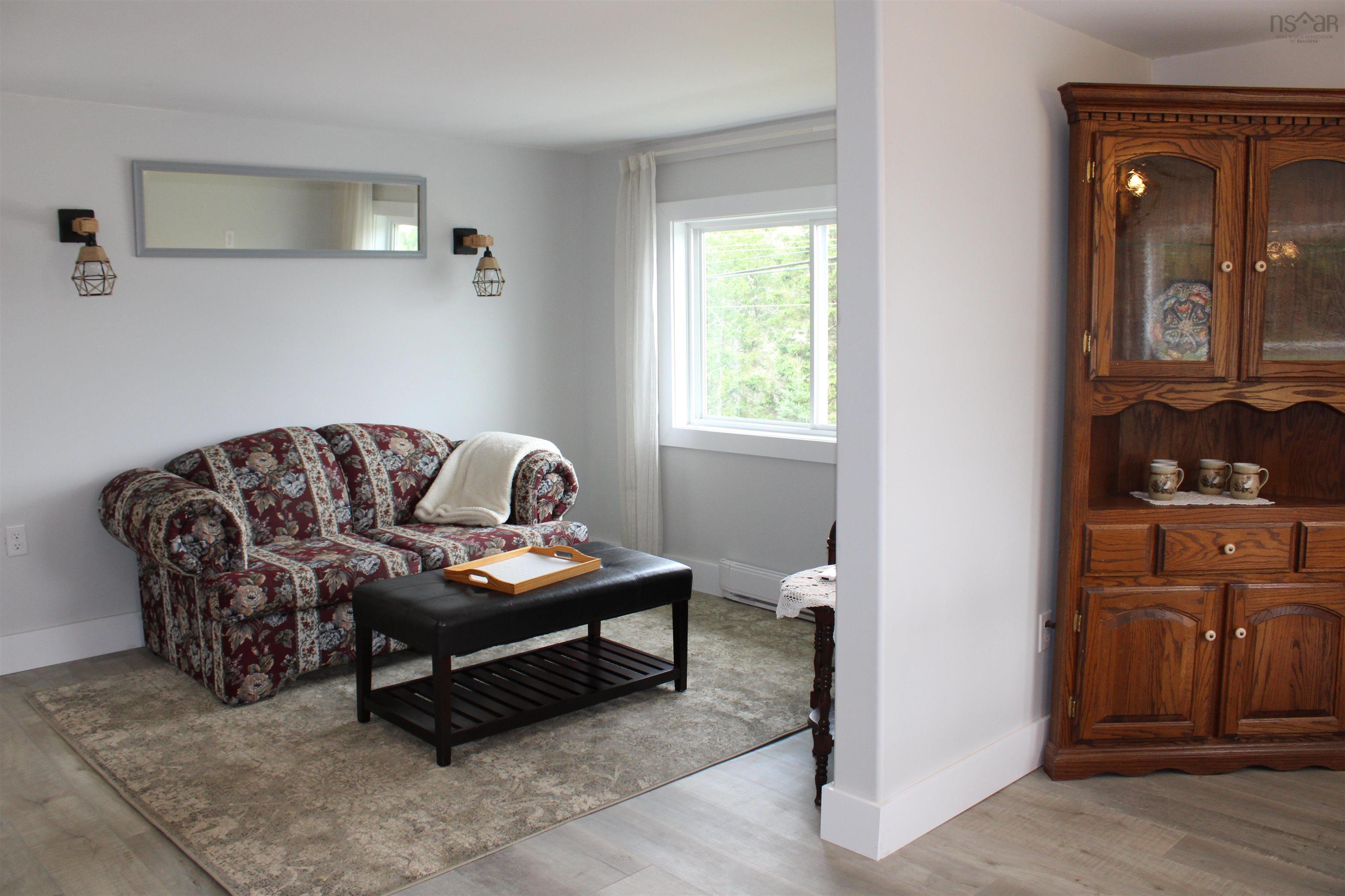 $142,500.00: 5067 #7 Highway, Liscomb