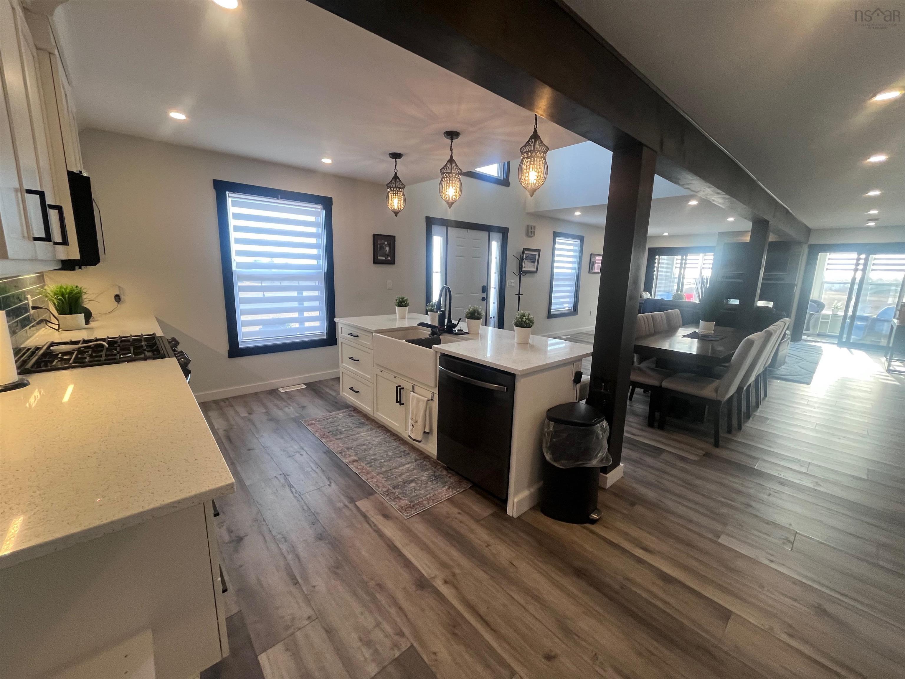 $579,000.00: 6280 Highway 316, Larry