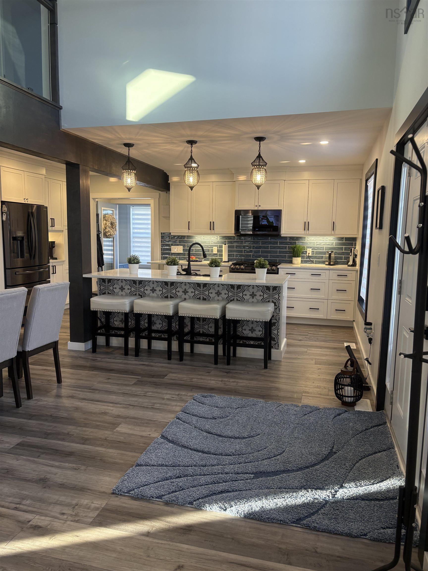 $579,000.00: 6280 Highway 316, Larry