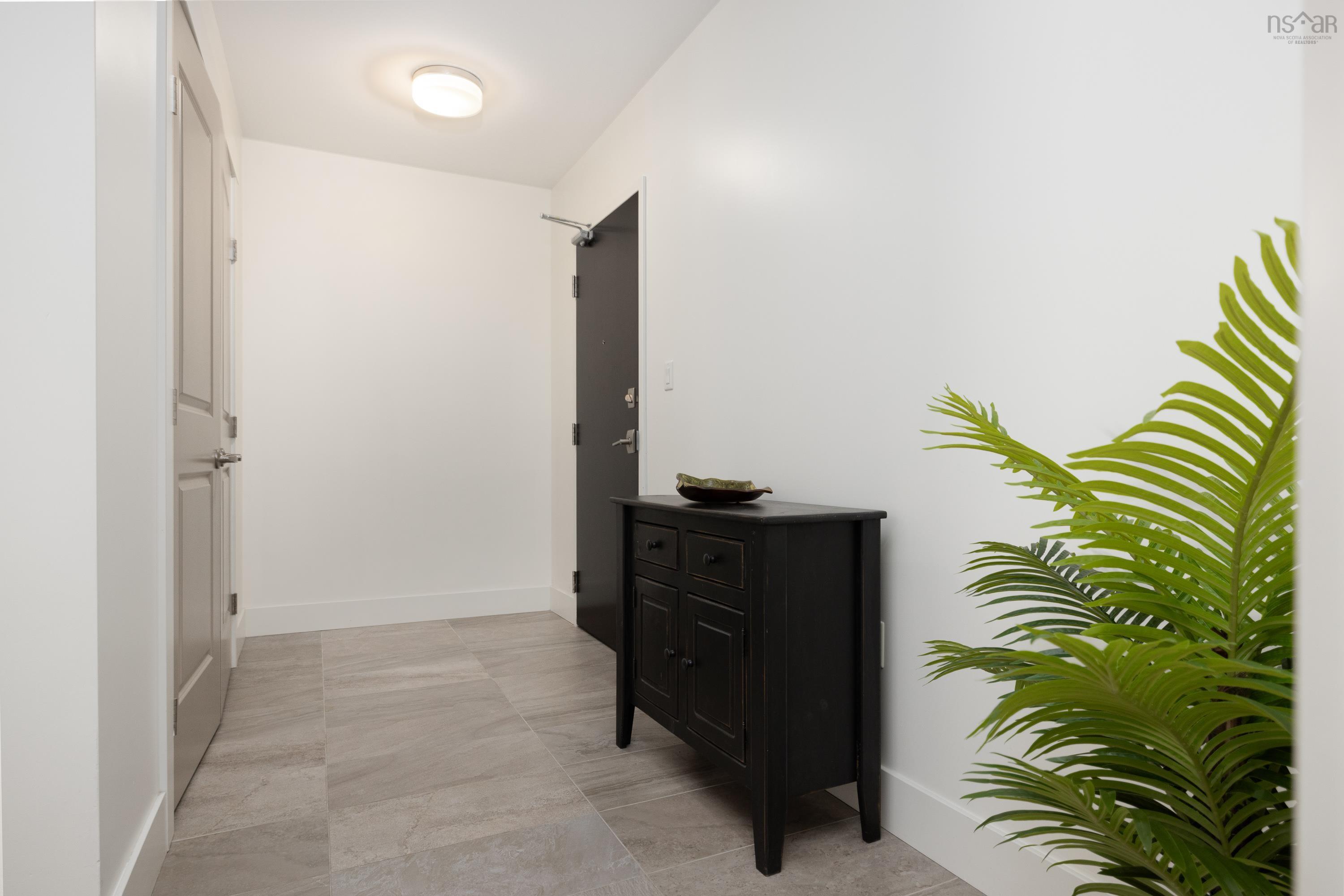 $574,900.00: 302 267 Gary Martin Drive, Bedford