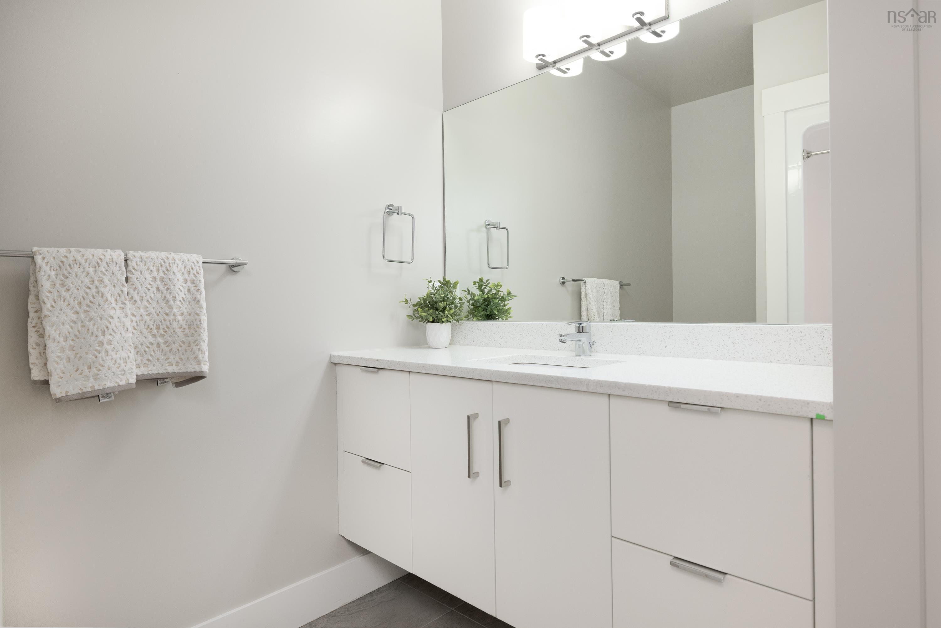 $574,900.00: 302 267 Gary Martin Drive, Bedford