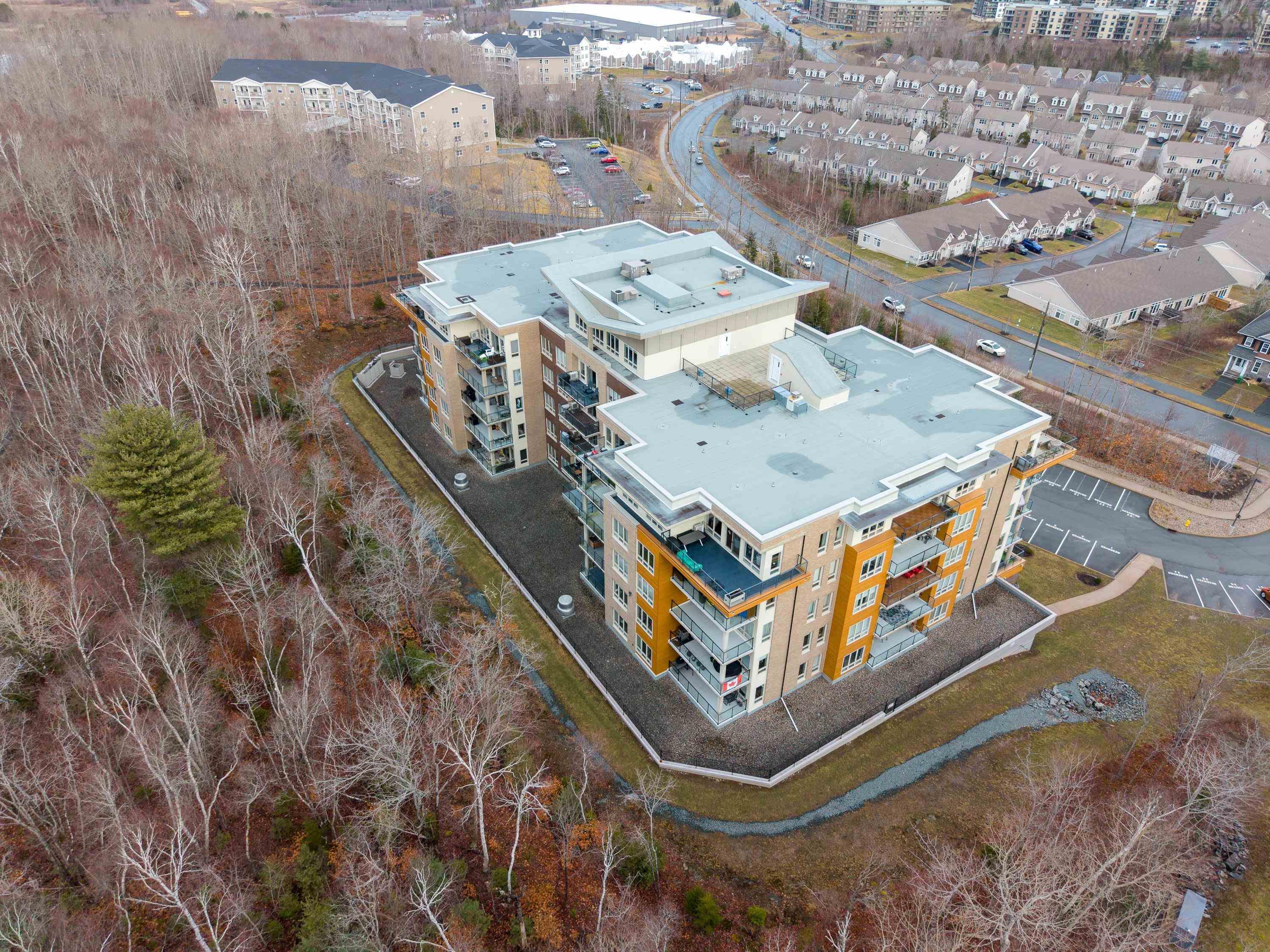 $574,900.00: 302 267 Gary Martin Drive, Bedford