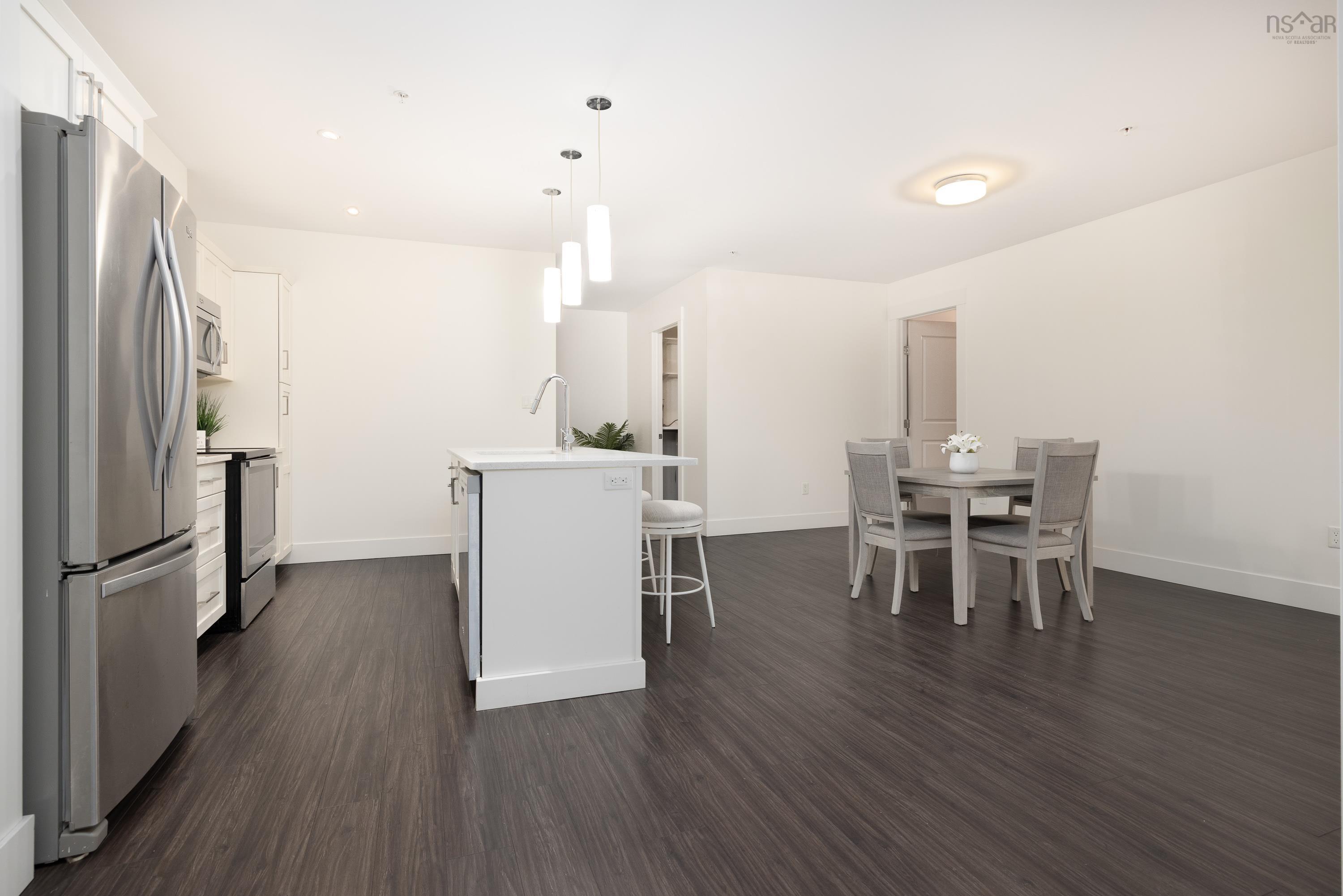 $574,900.00: 302 267 Gary Martin Drive, Bedford