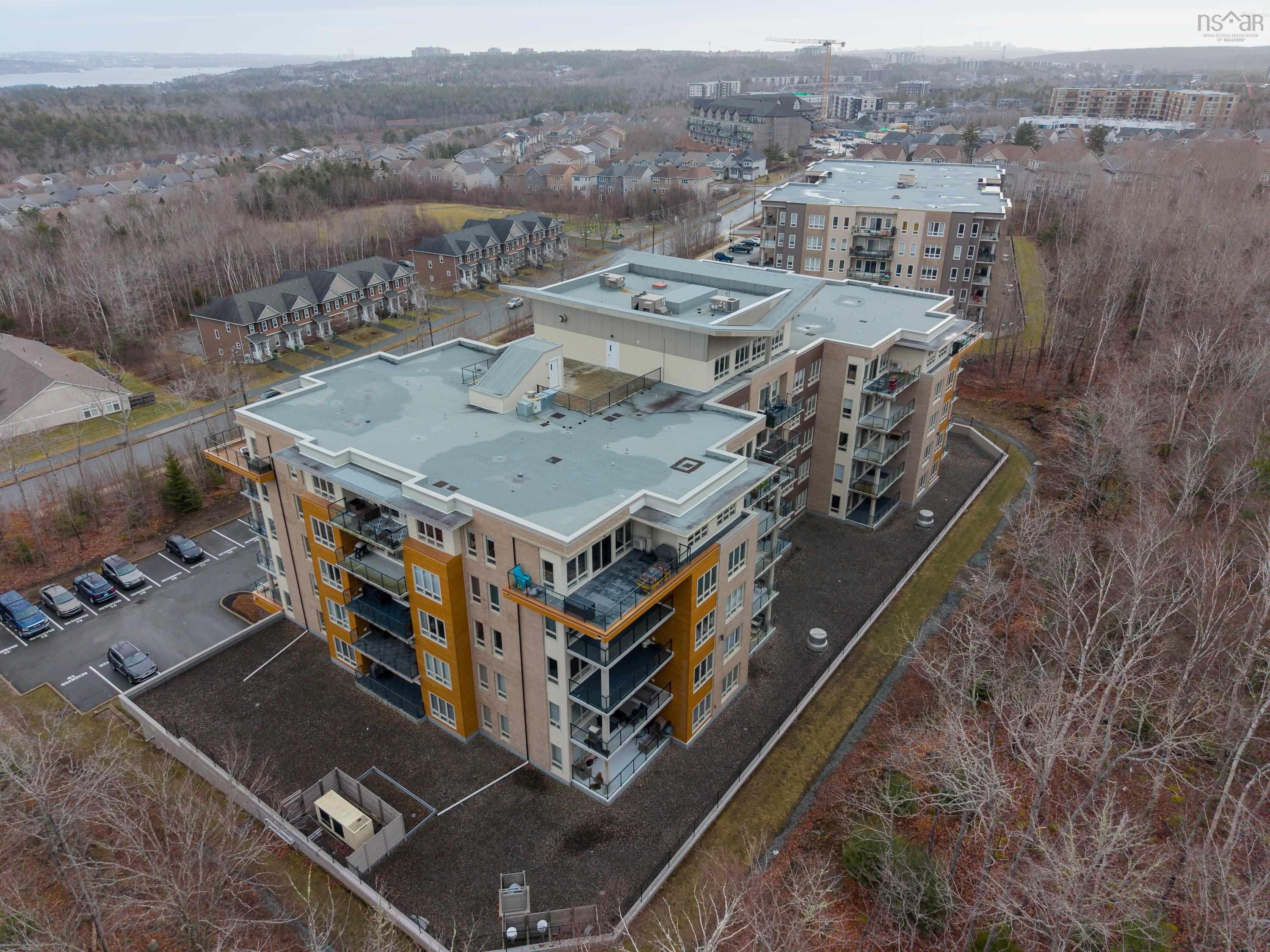 $574,900.00: 302 267 Gary Martin Drive, Bedford