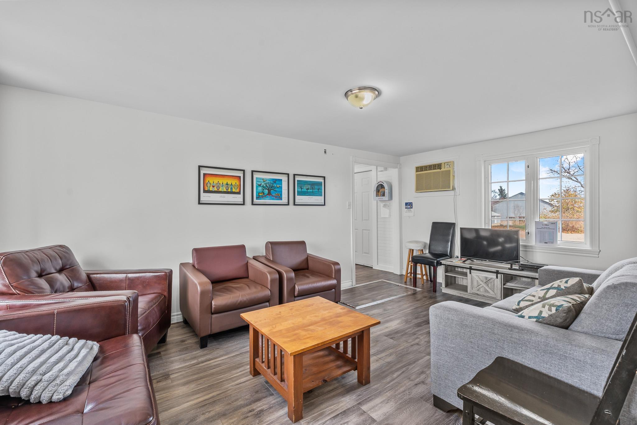 $950,000.00: 8979 Route 201 Highway, Nictaux