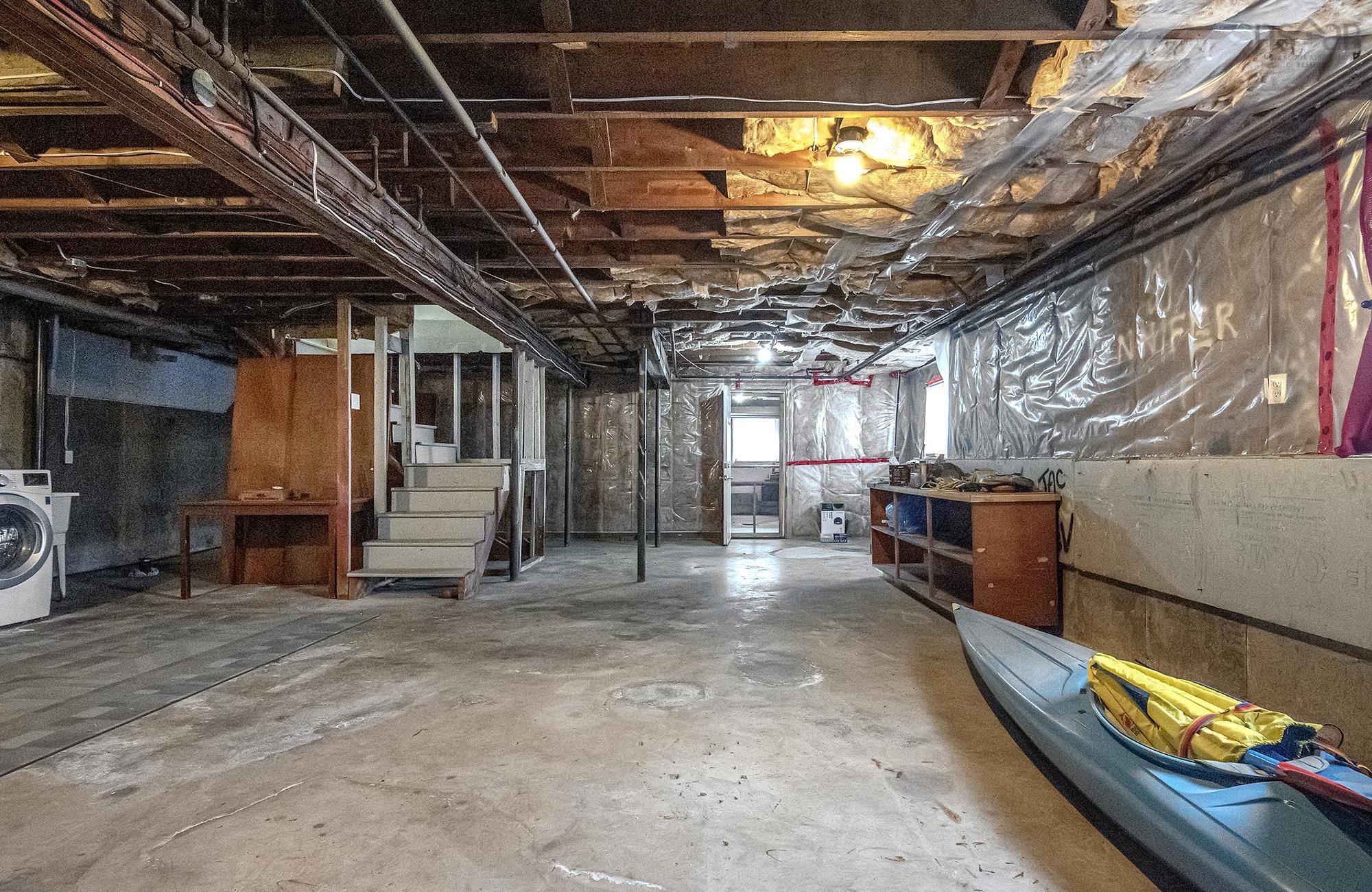 $519,500.00: 4 Harris Road, Dartmouth