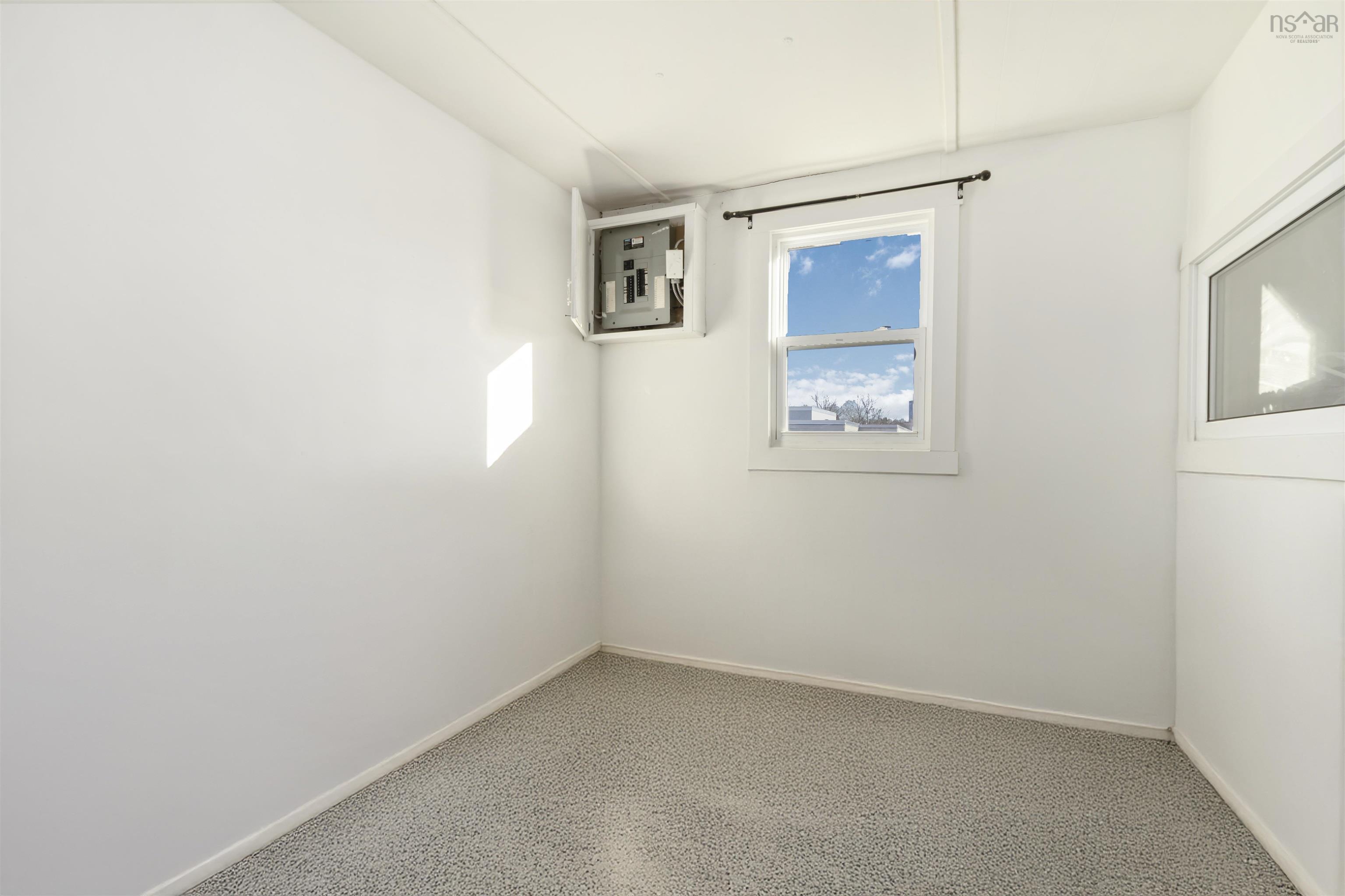 $245,000.00: 6 Ross Barr Road, Shubenacadie