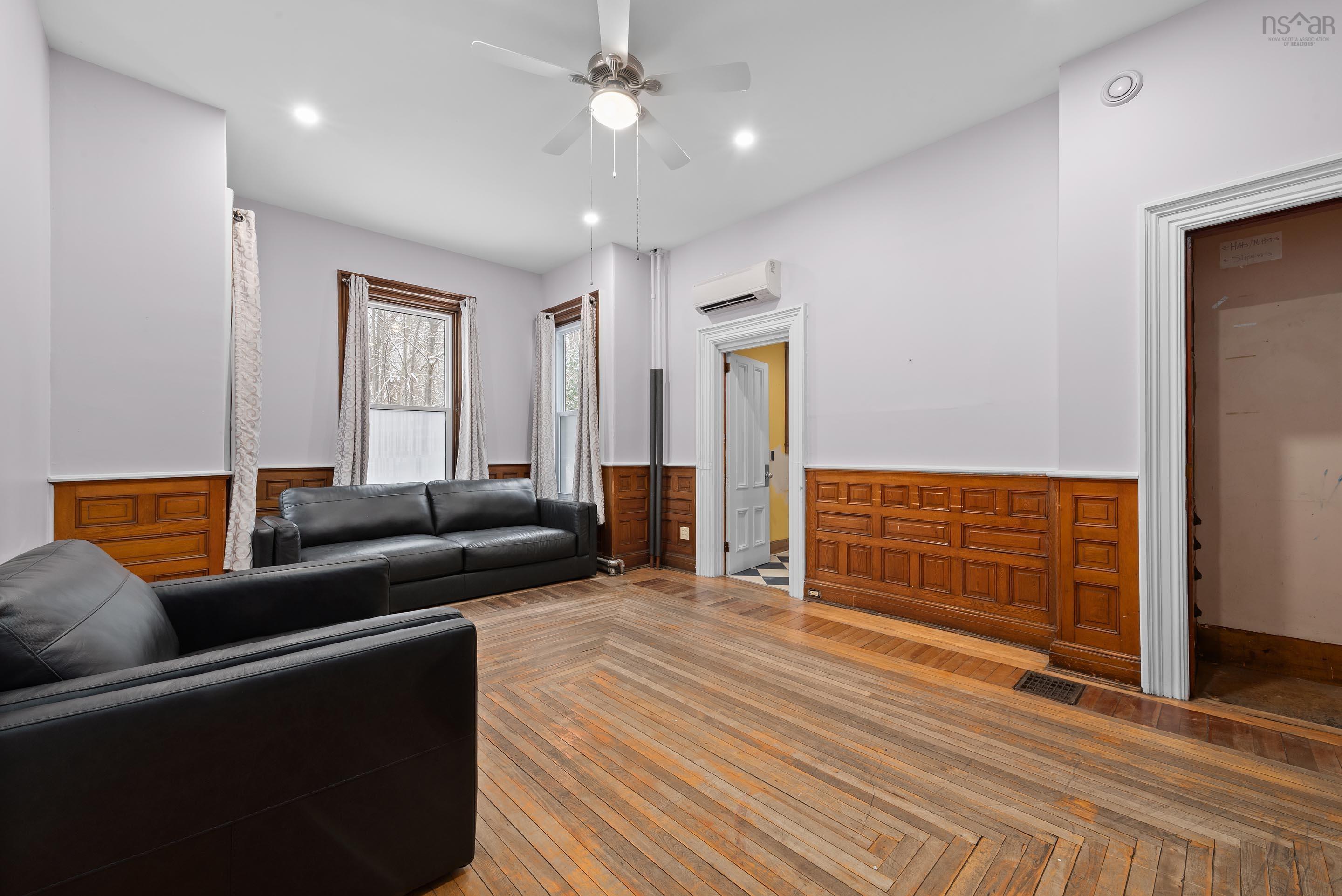 $550,000.00: 48 Elm Street, Bridgewater