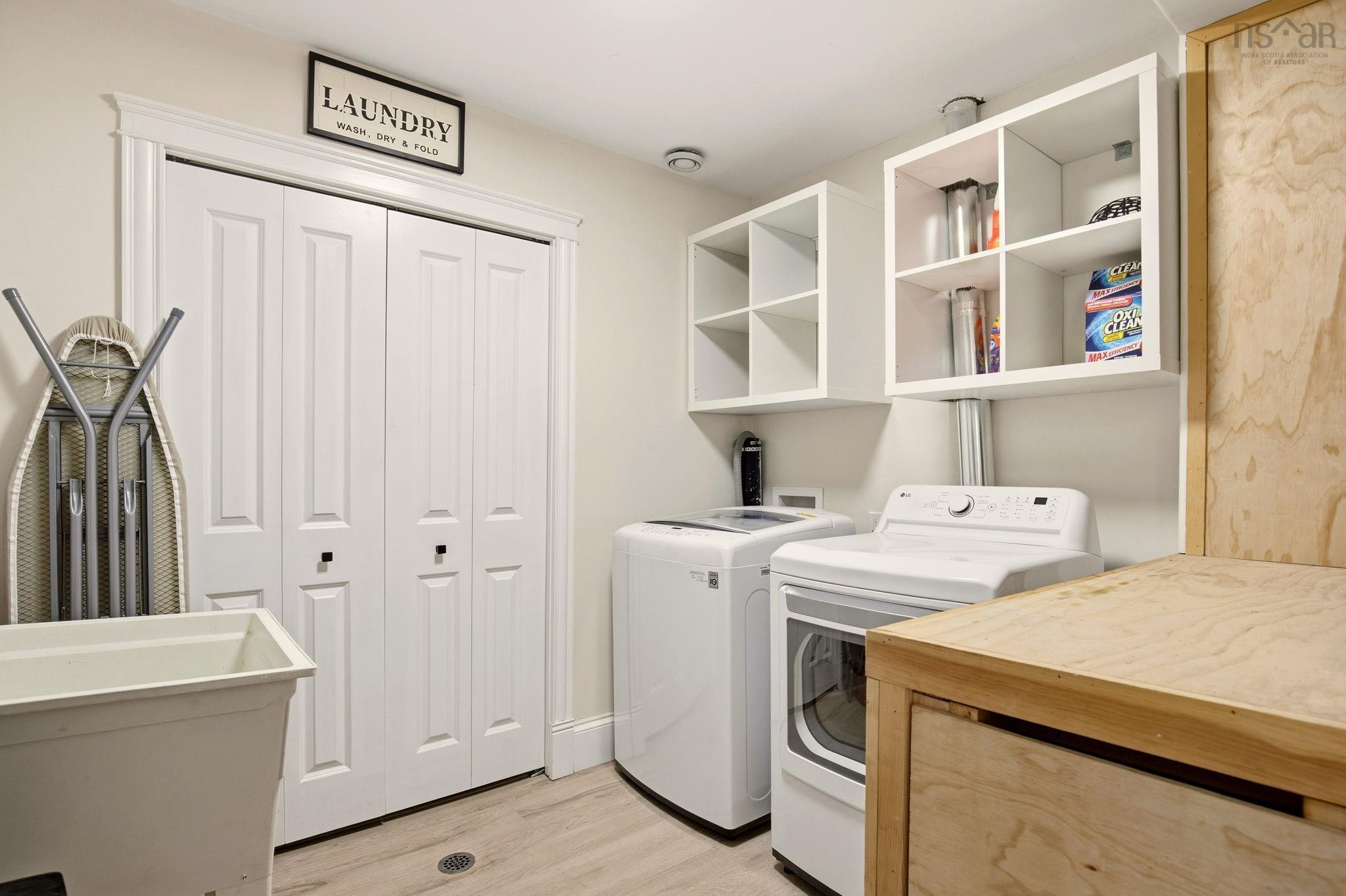 $595,000.00: 883 Mineville Road, Mineville