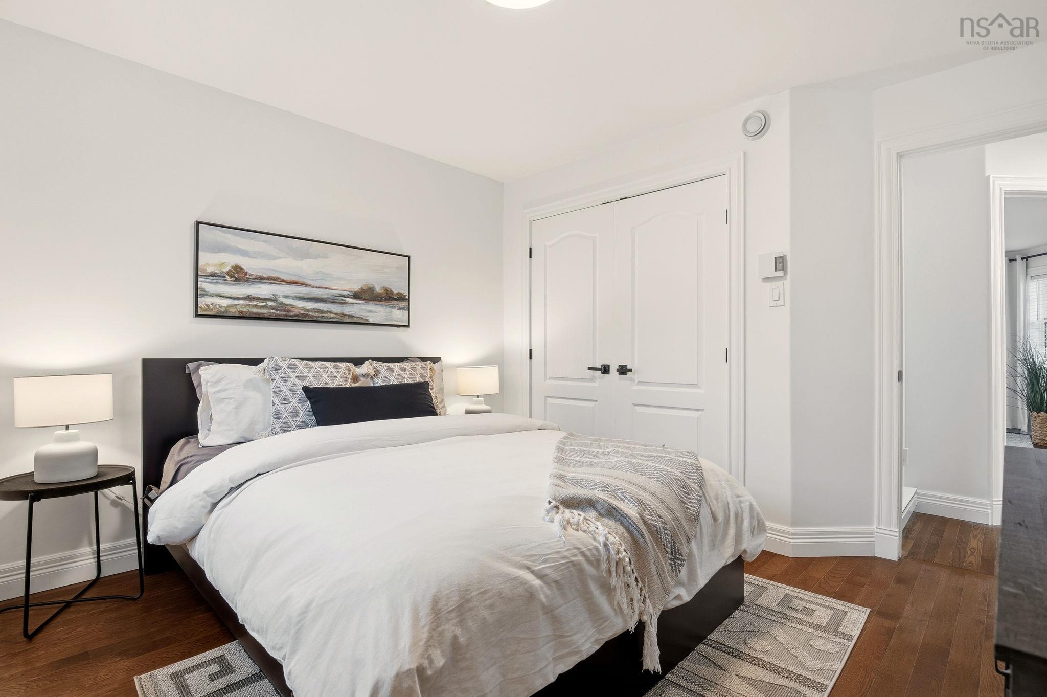 $595,000.00: 883 Mineville Road, Mineville