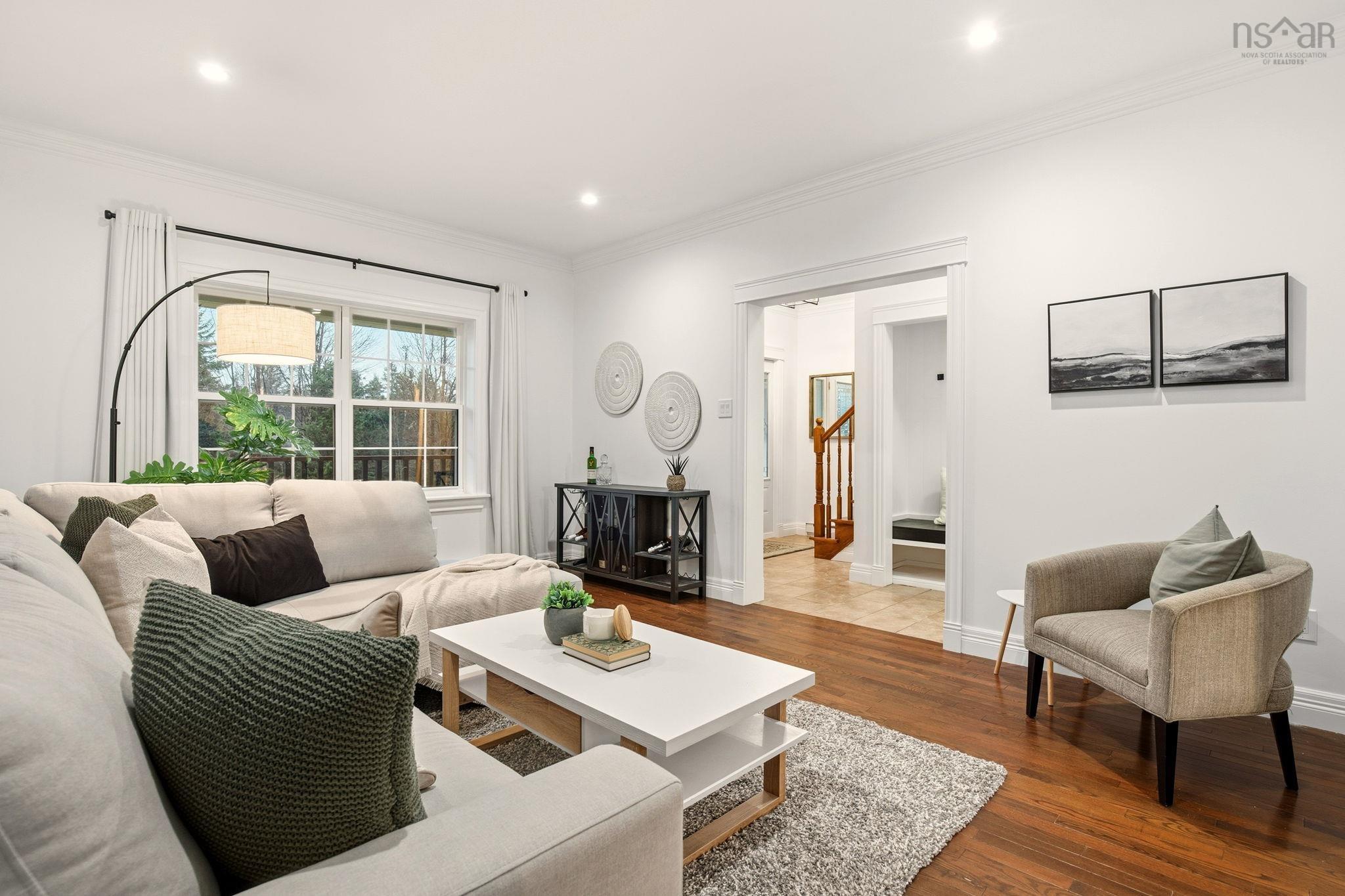 $595,000.00: 883 Mineville Road, Mineville