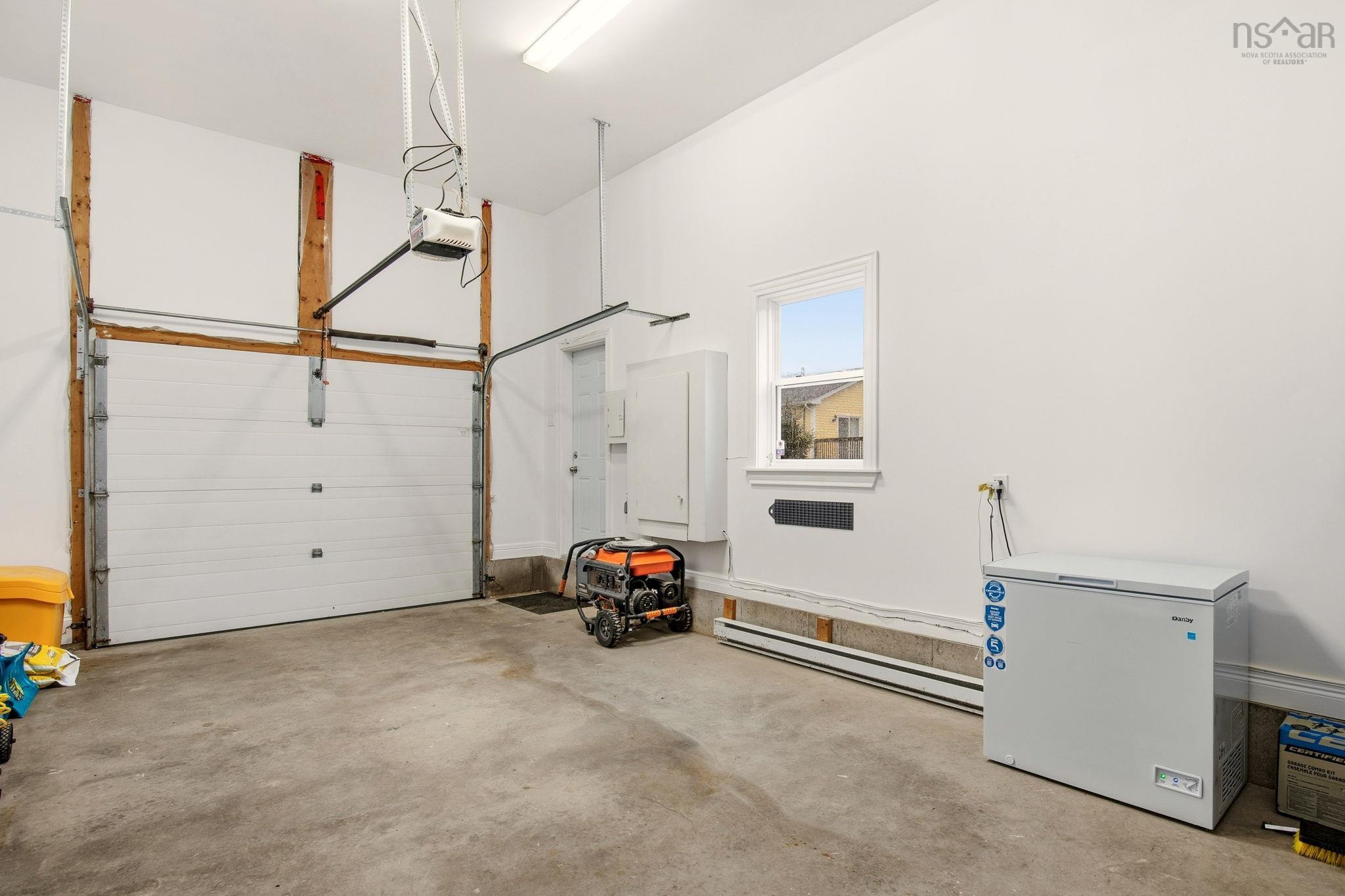 $595,000.00: 883 Mineville Road, Mineville