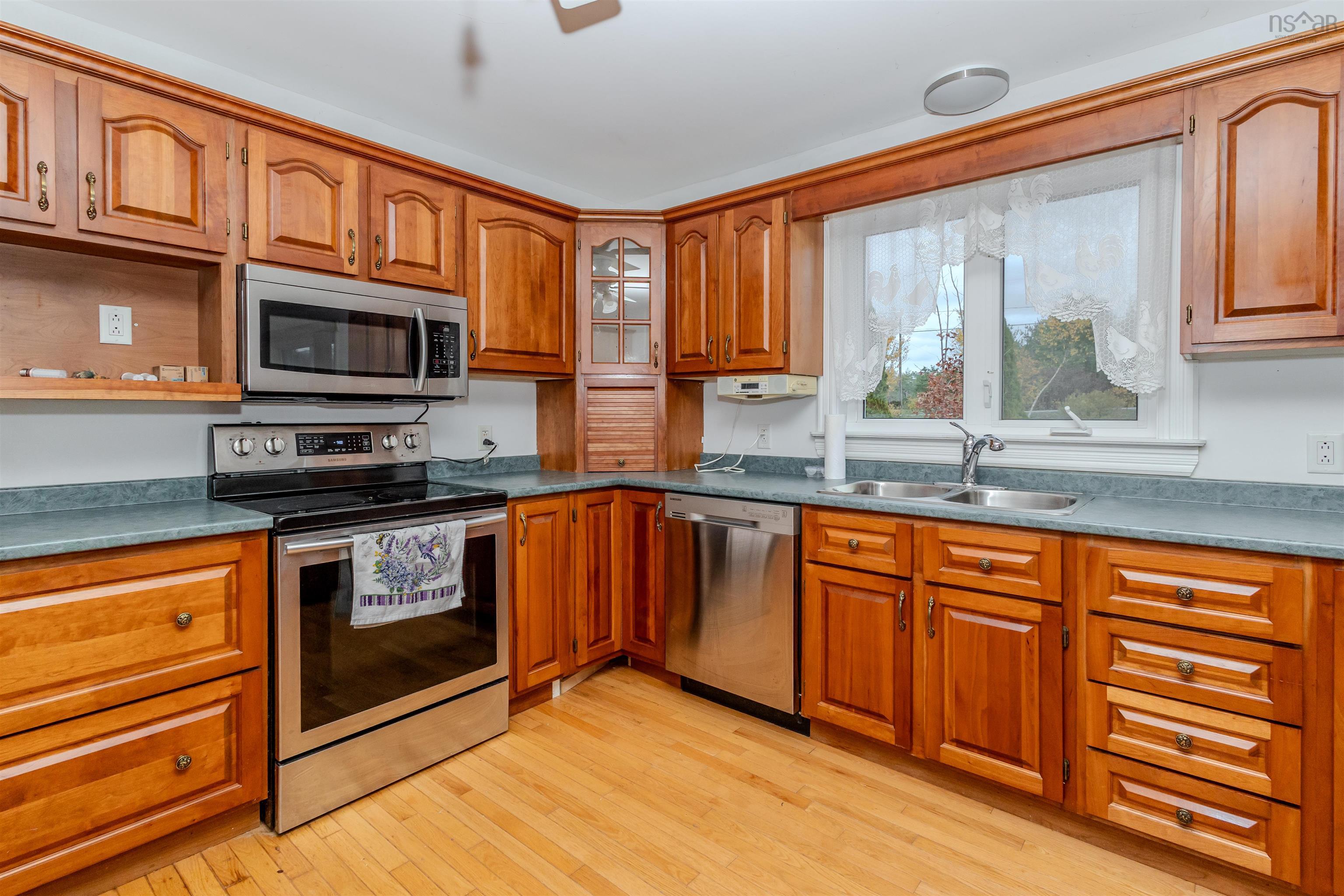 $599,900.00: 103 Paradise Road, Albert Bridge