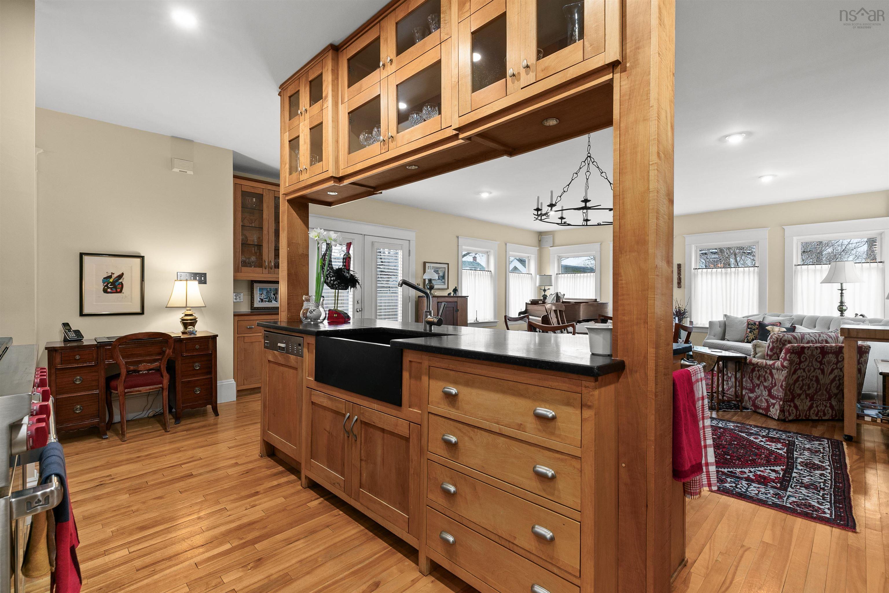 1932 Rosebank Avenue, Halifax, NS (MLS 202601080)