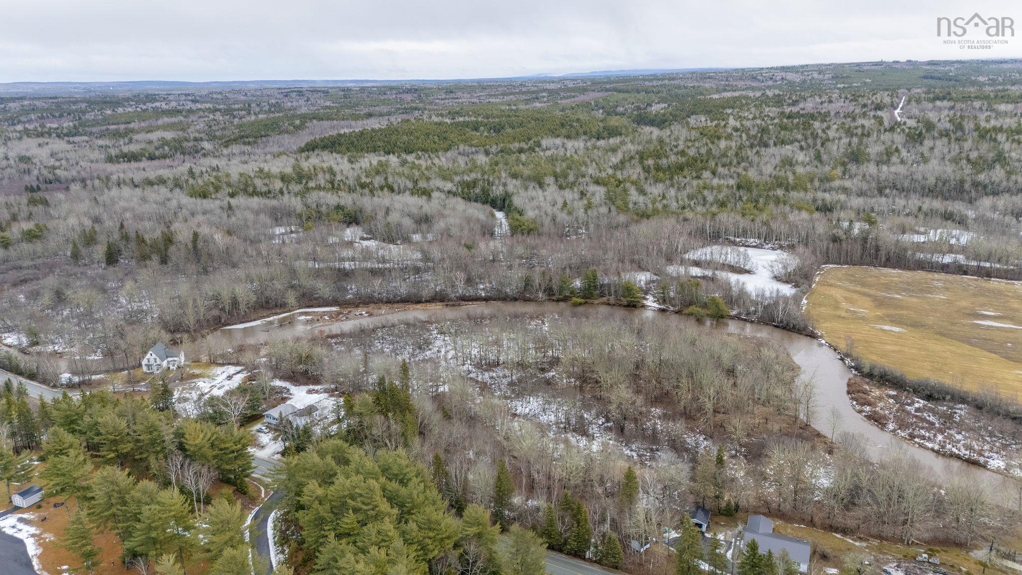 $317,000.00: 2408 Wyvern Road, Oxford Junction