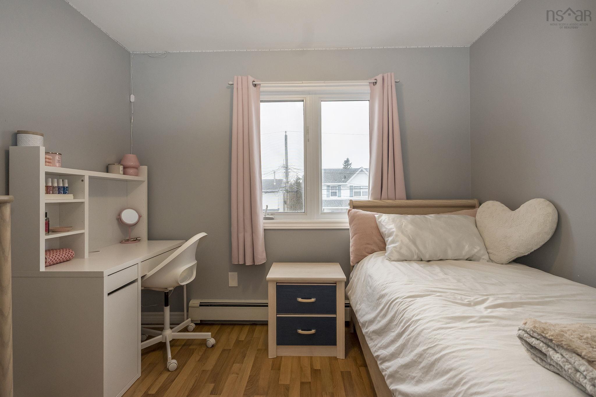 $449,900.00: 52 Madeira Crescent, Dartmouth