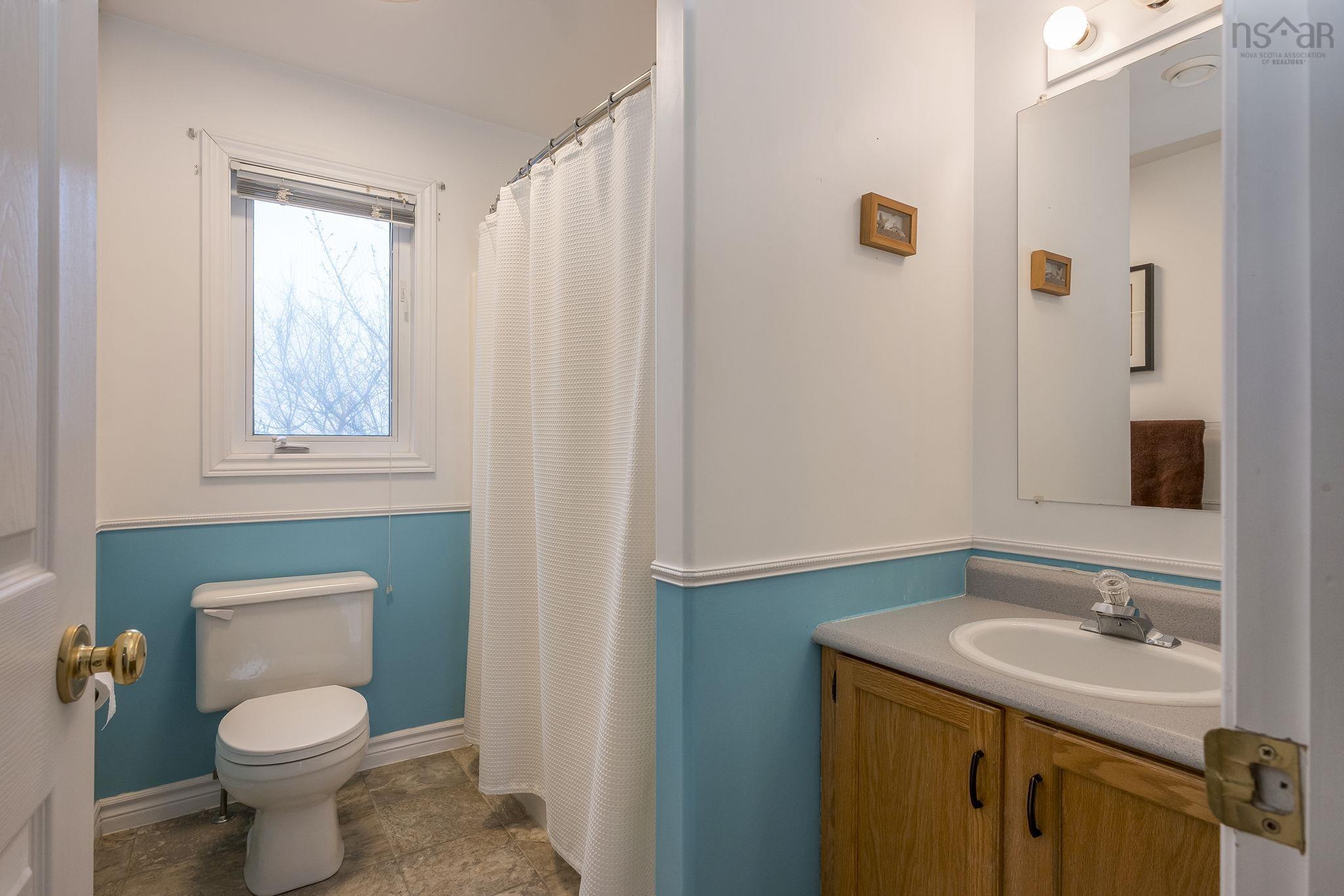 $449,900.00: 52 Madeira Crescent, Dartmouth