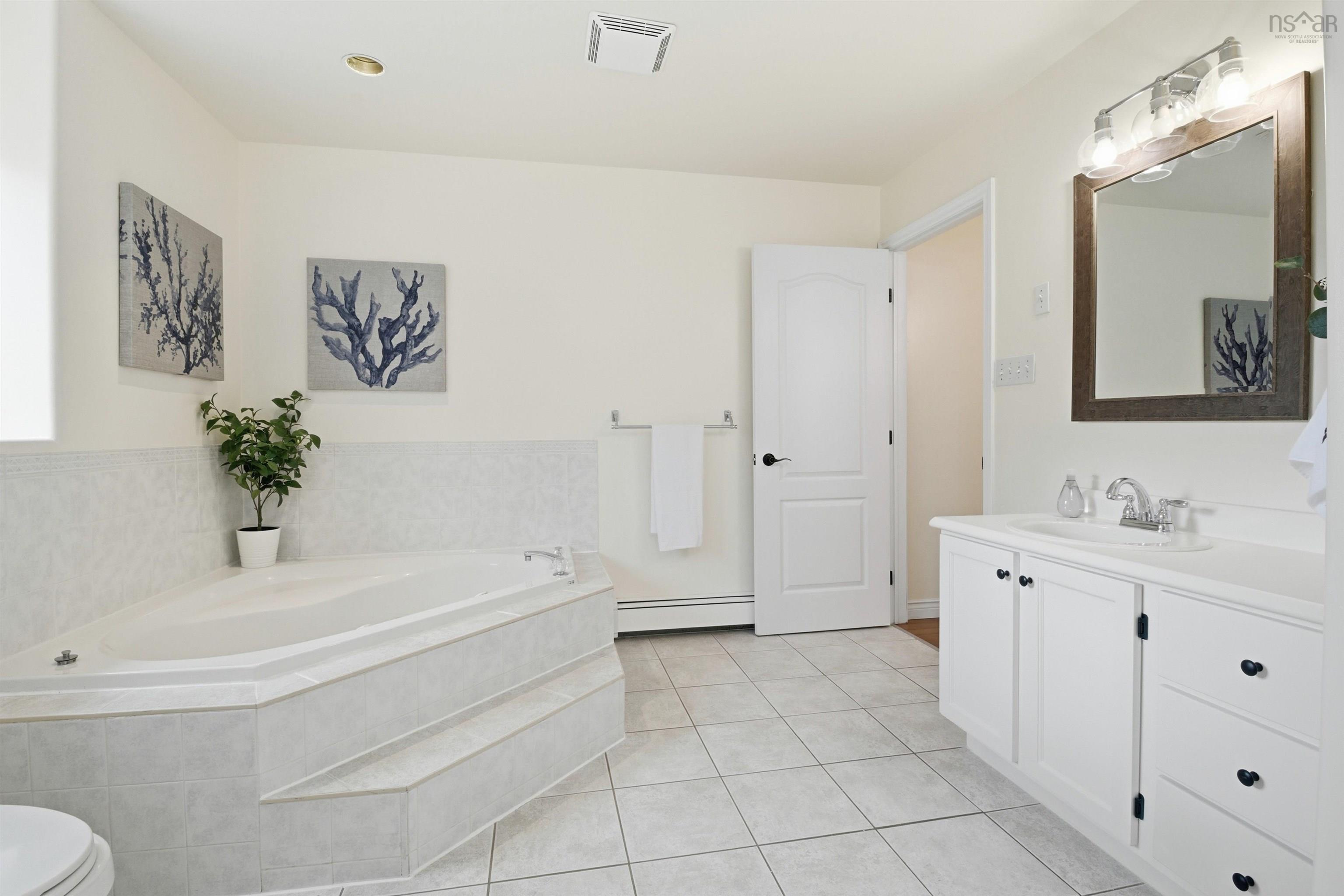 $765,000.00: 66 Virginia Drive, Kingswood