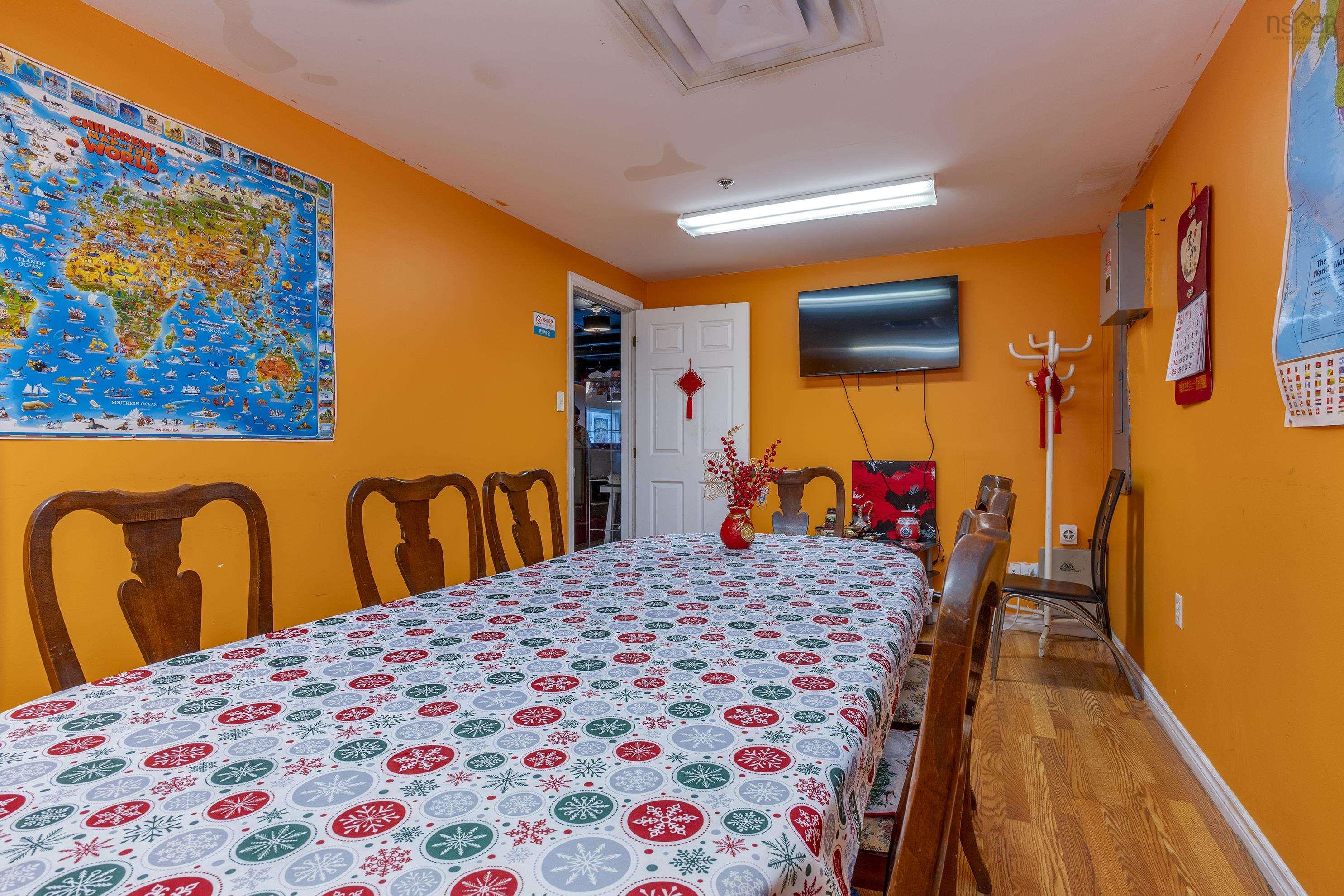 1075 Queen Street, Halifax Peninsula, NS (MLS 202601156)