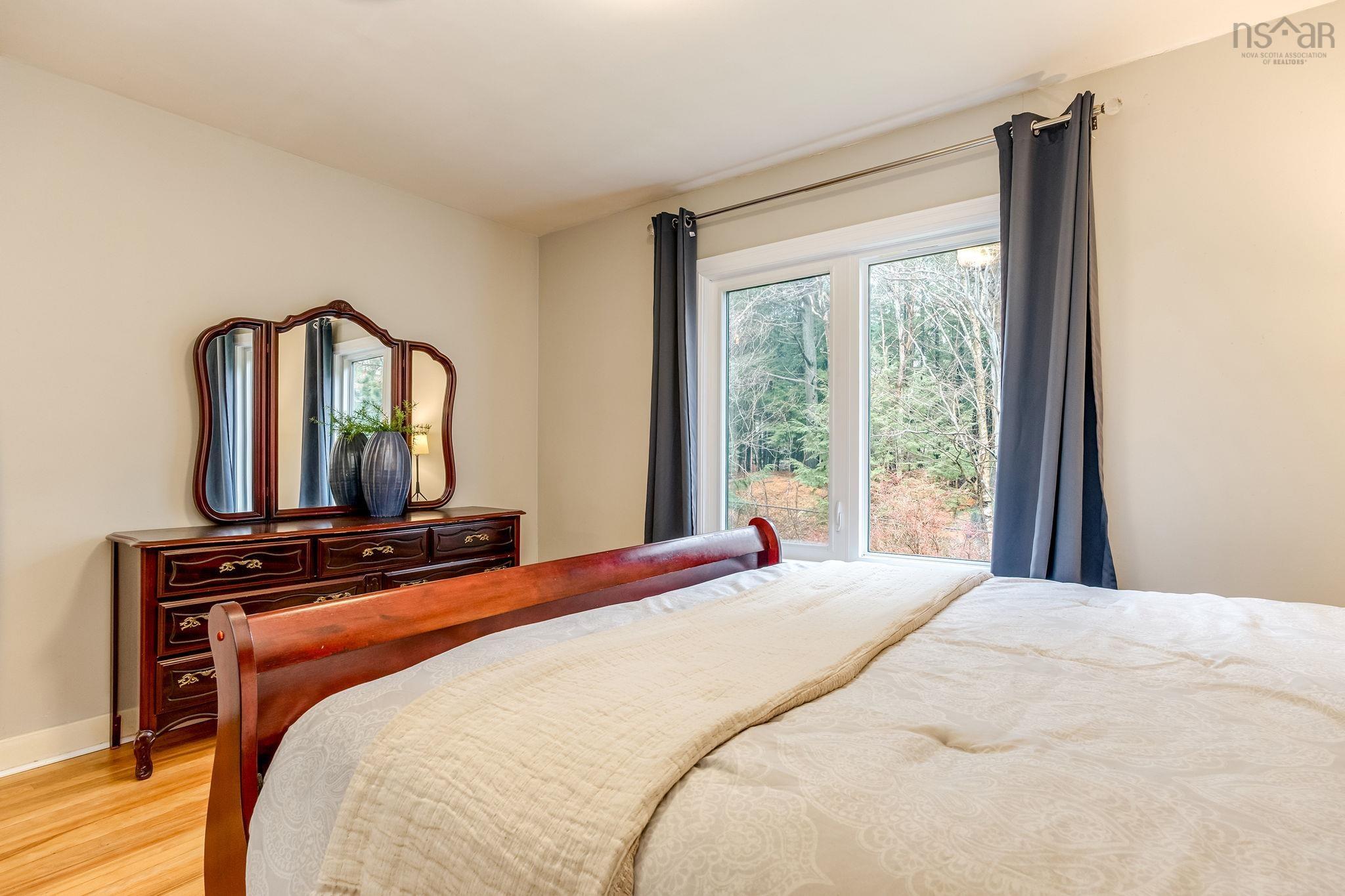 $649,900.00: 37 Sherbrooke Drive, Halifax