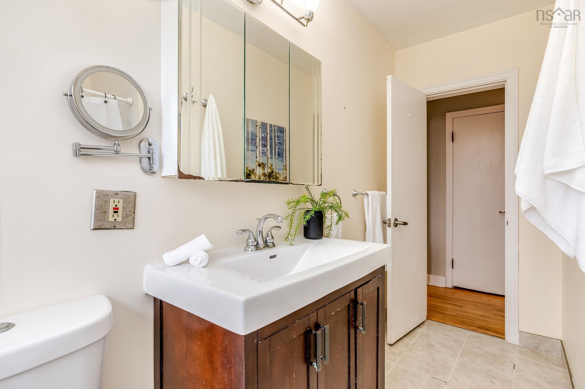 $649,900.00: 37 Sherbrooke Drive, Halifax