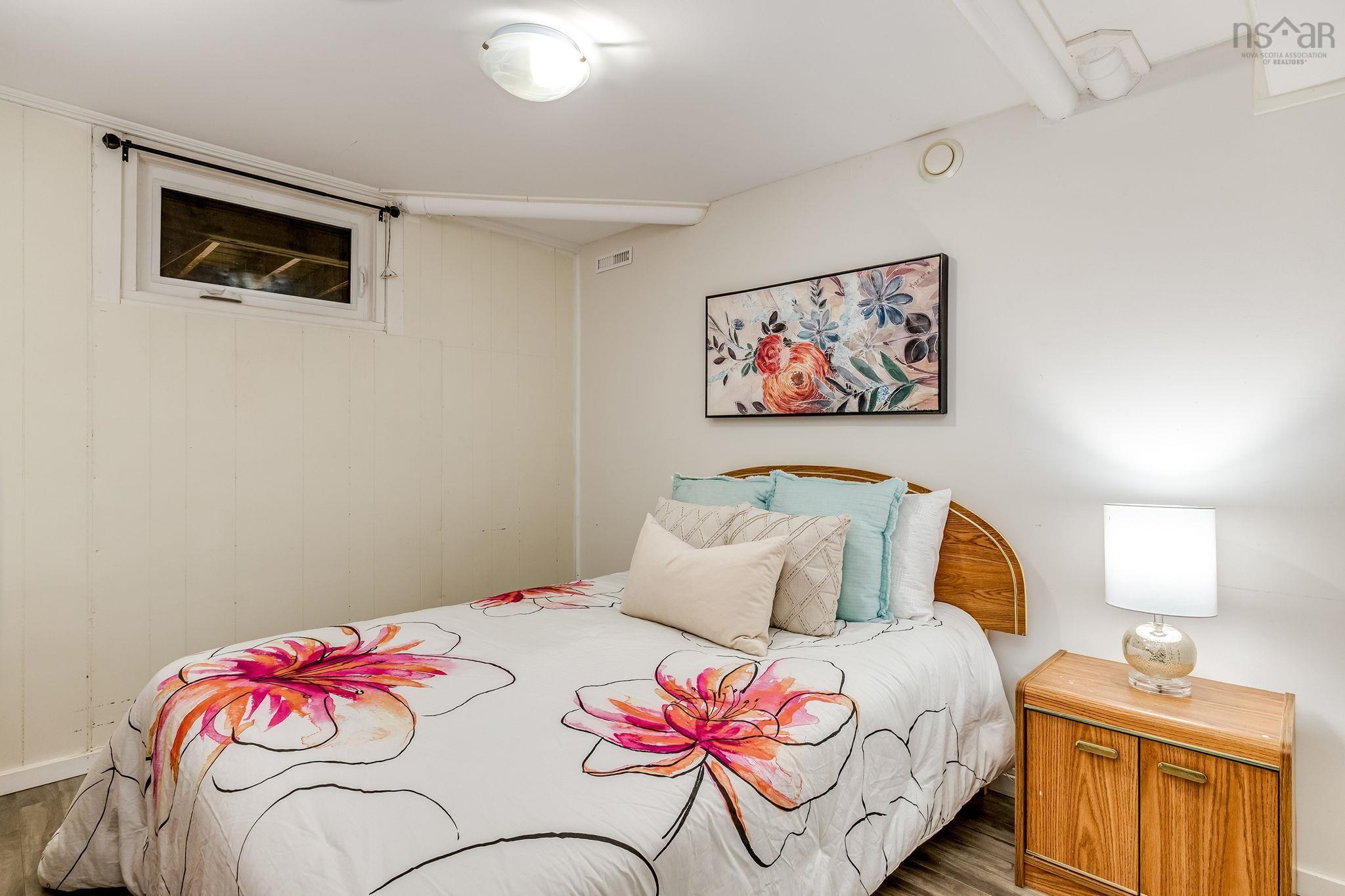 $649,900.00: 37 Sherbrooke Drive, Halifax