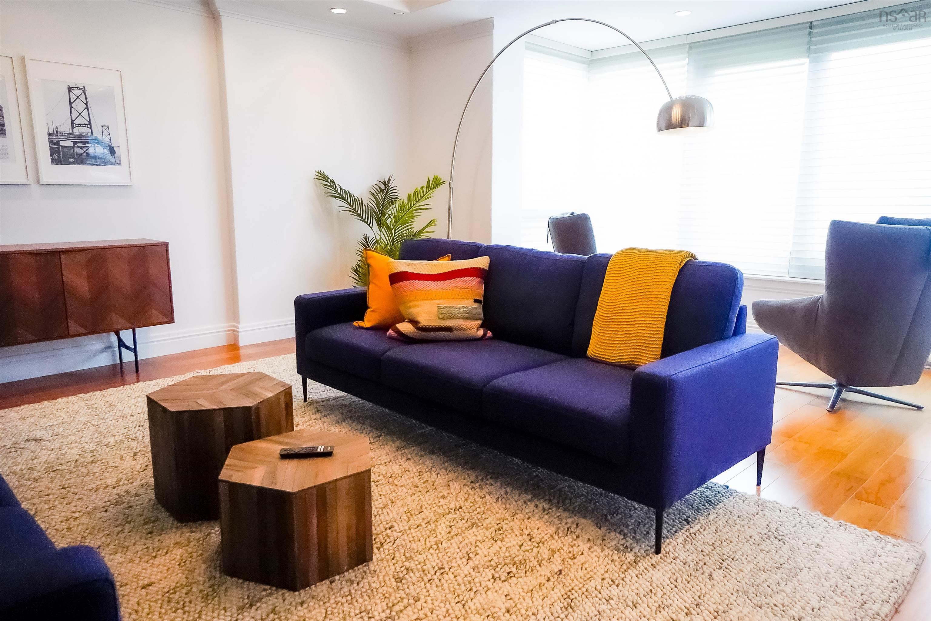 $915,000.00: 1002 1445 South Park Street, Halifax