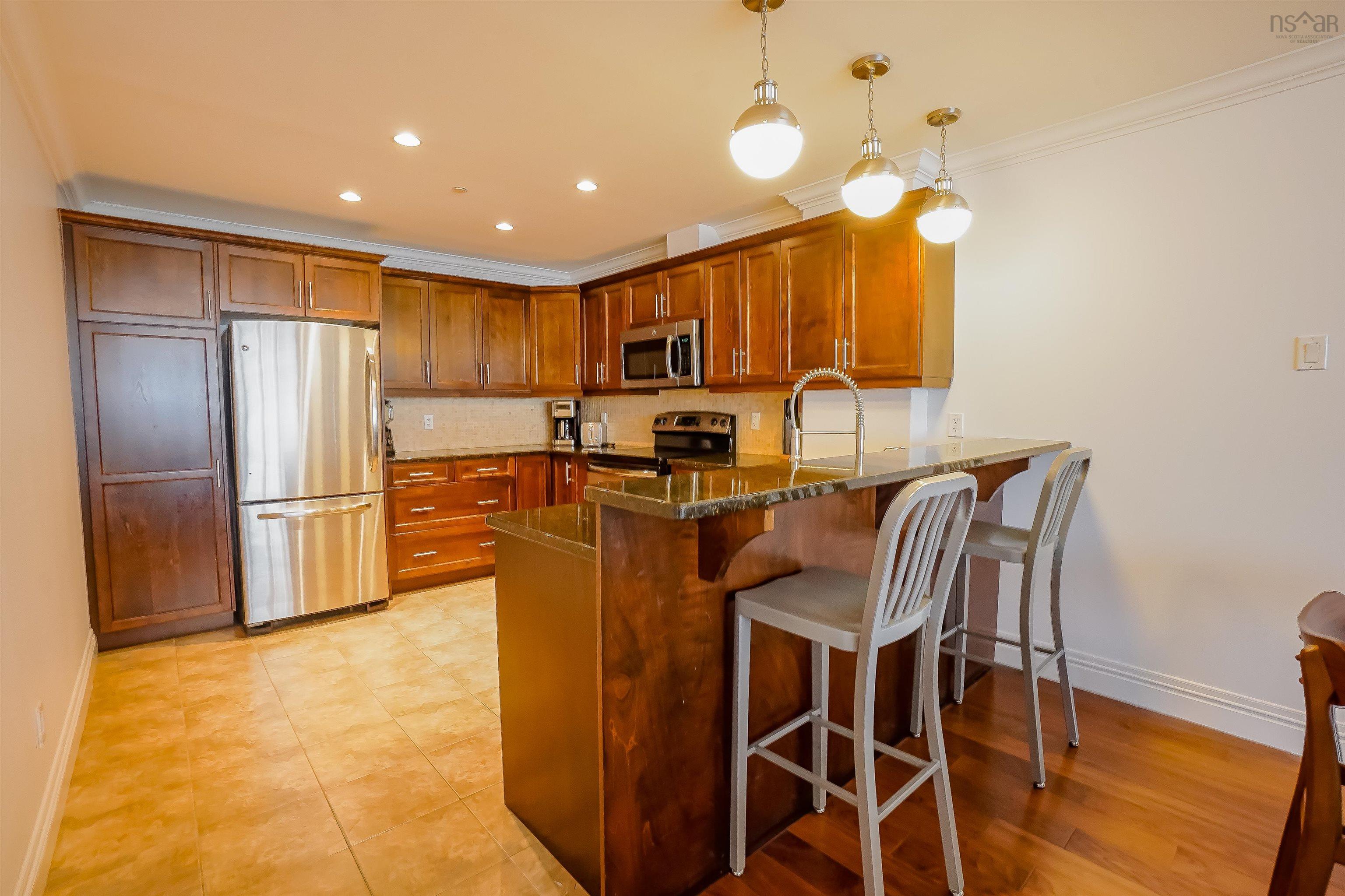 $915,000.00: 1002 1445 South Park Street, Halifax