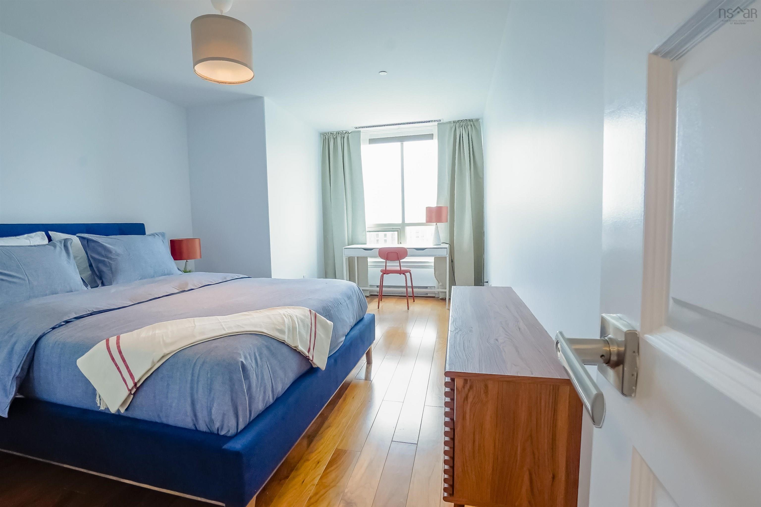 $915,000.00: 1002 1445 South Park Street, Halifax