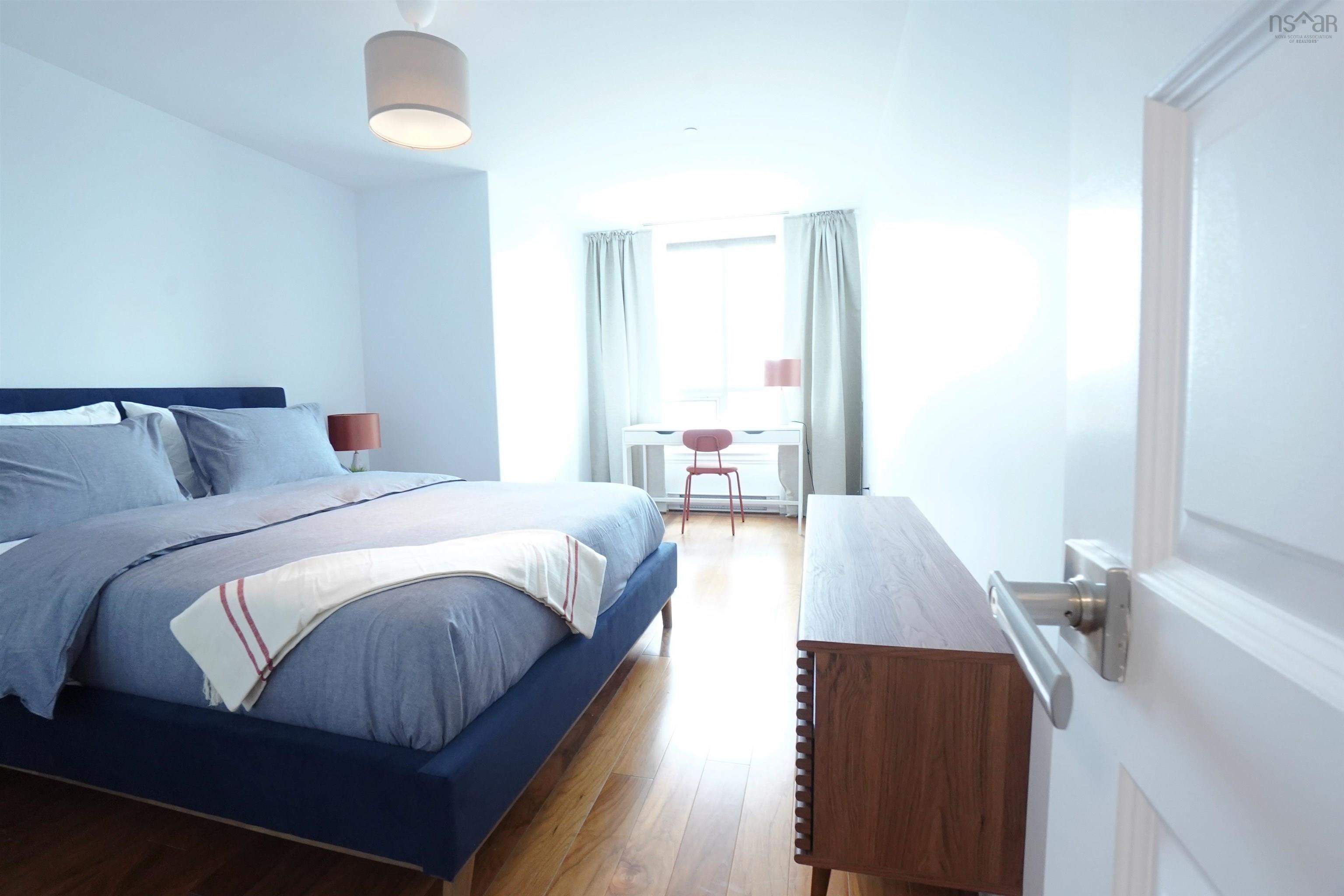 $915,000.00: 1002 1445 South Park Street, Halifax