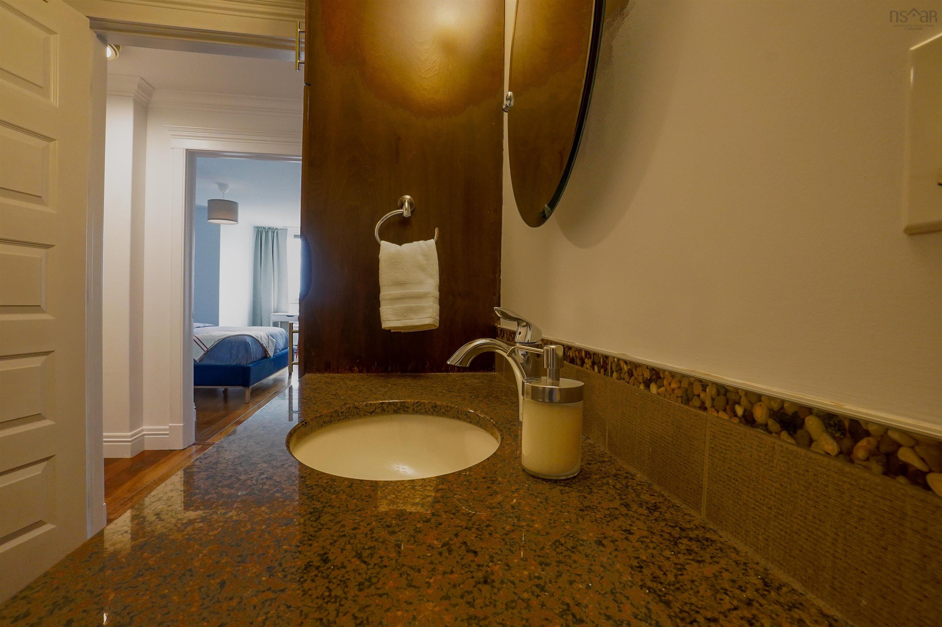 $915,000.00: 1002 1445 South Park Street, Halifax