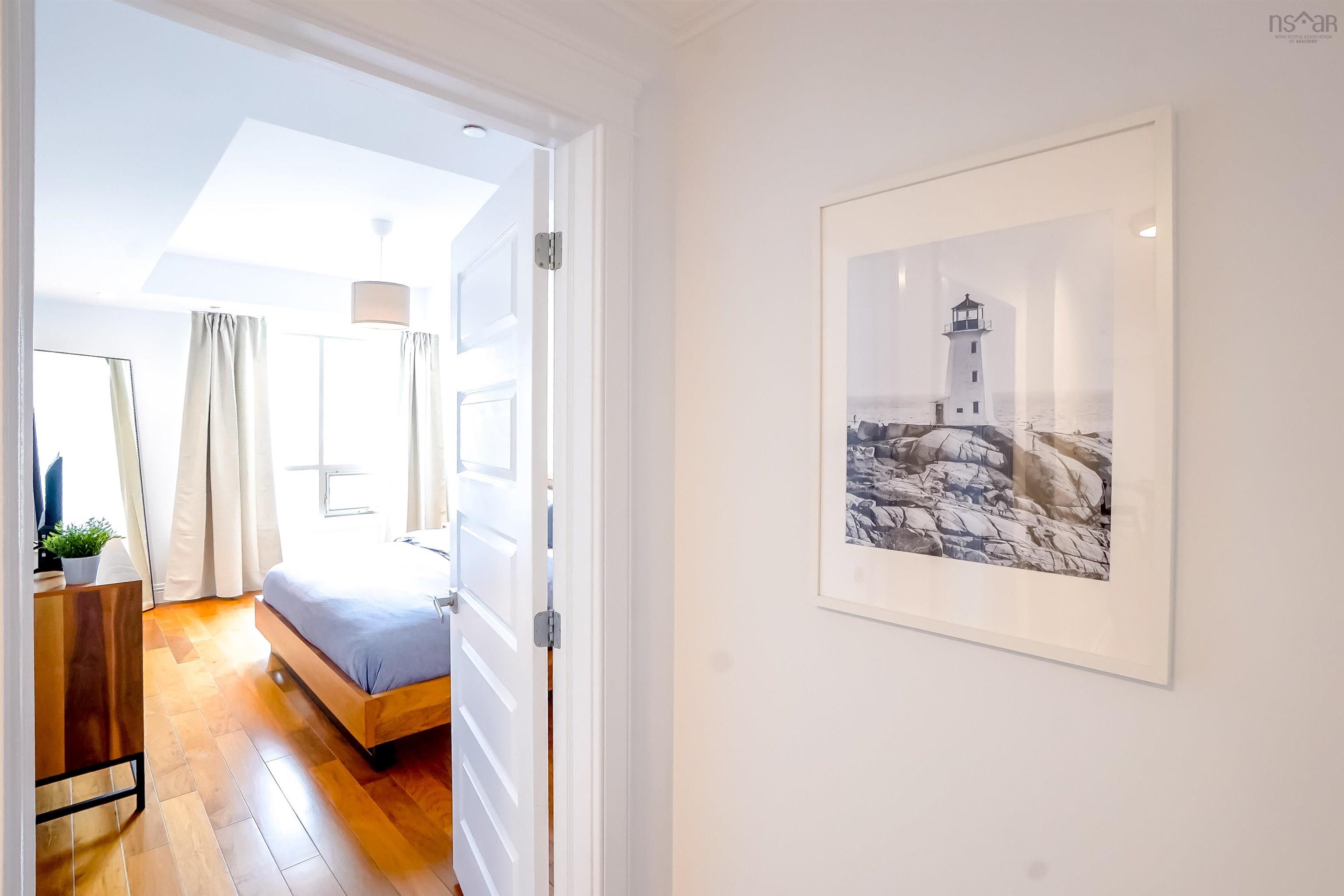 $915,000.00: 1002 1445 South Park Street, Halifax